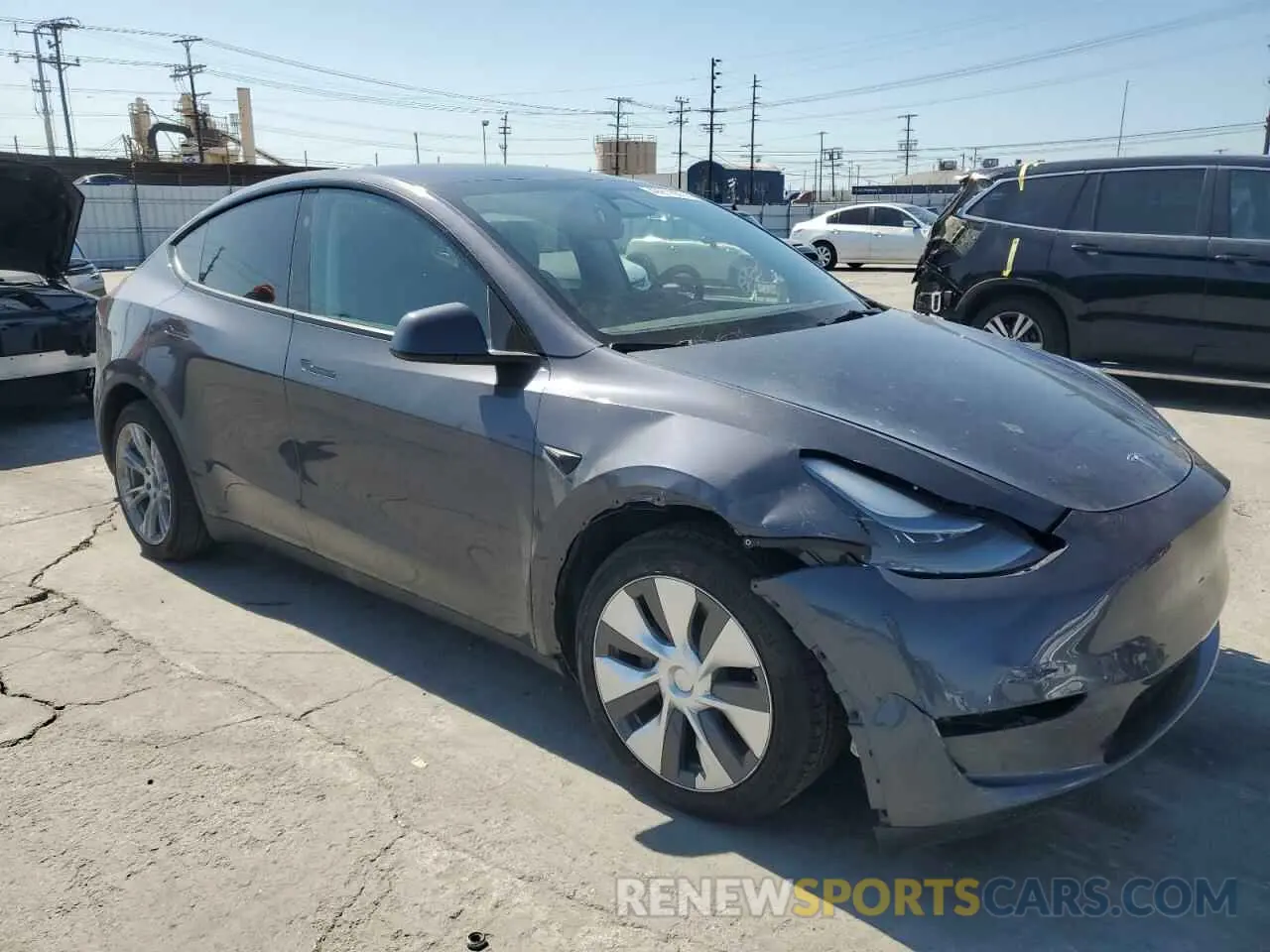 4 fotografías del automóvil dañado 7SAYGDED1PF934944 TESLA MODEL Y 2023