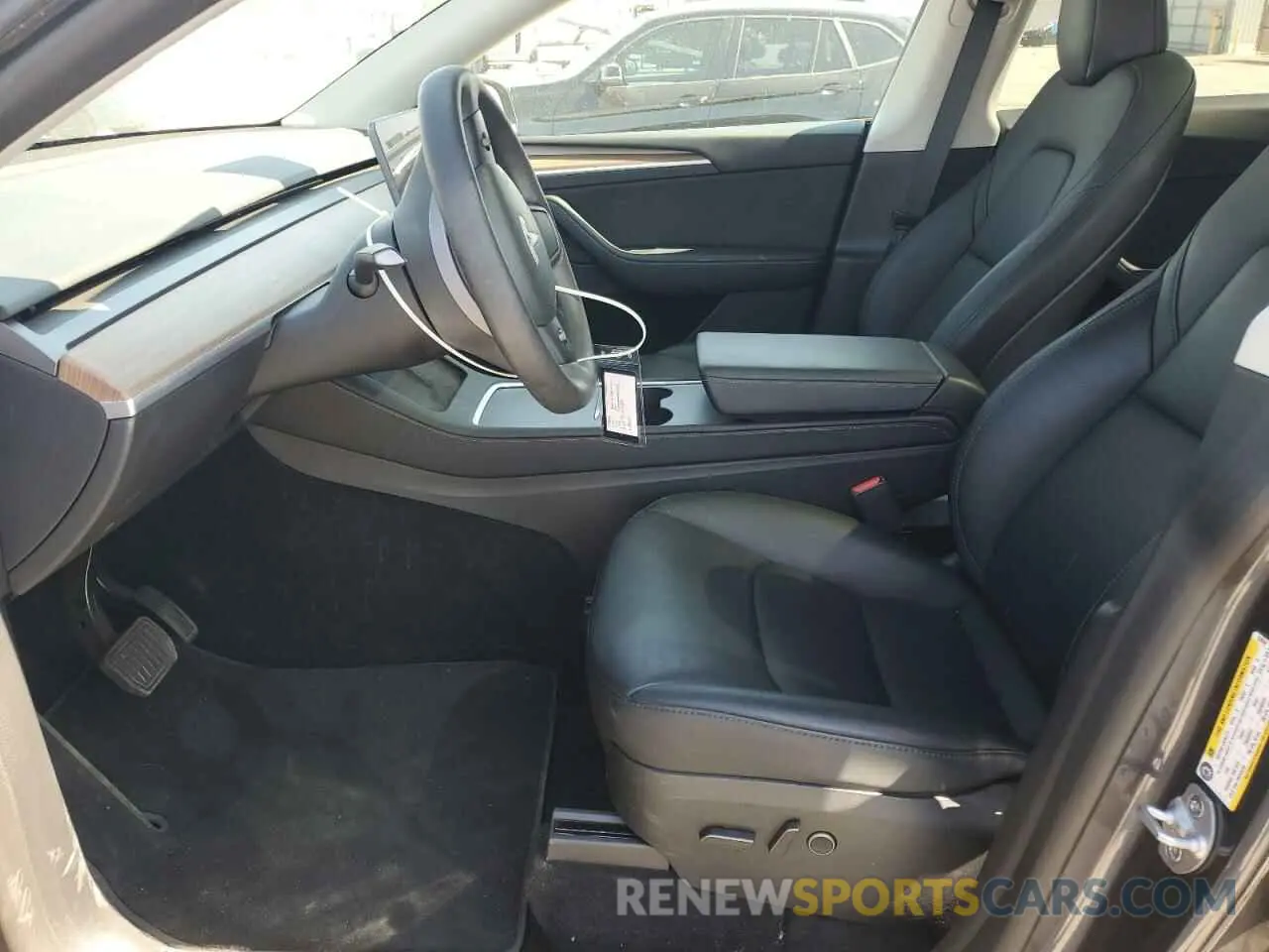 7 fotografías del automóvil dañado 7SAYGDED1PF934944 TESLA MODEL Y 2023