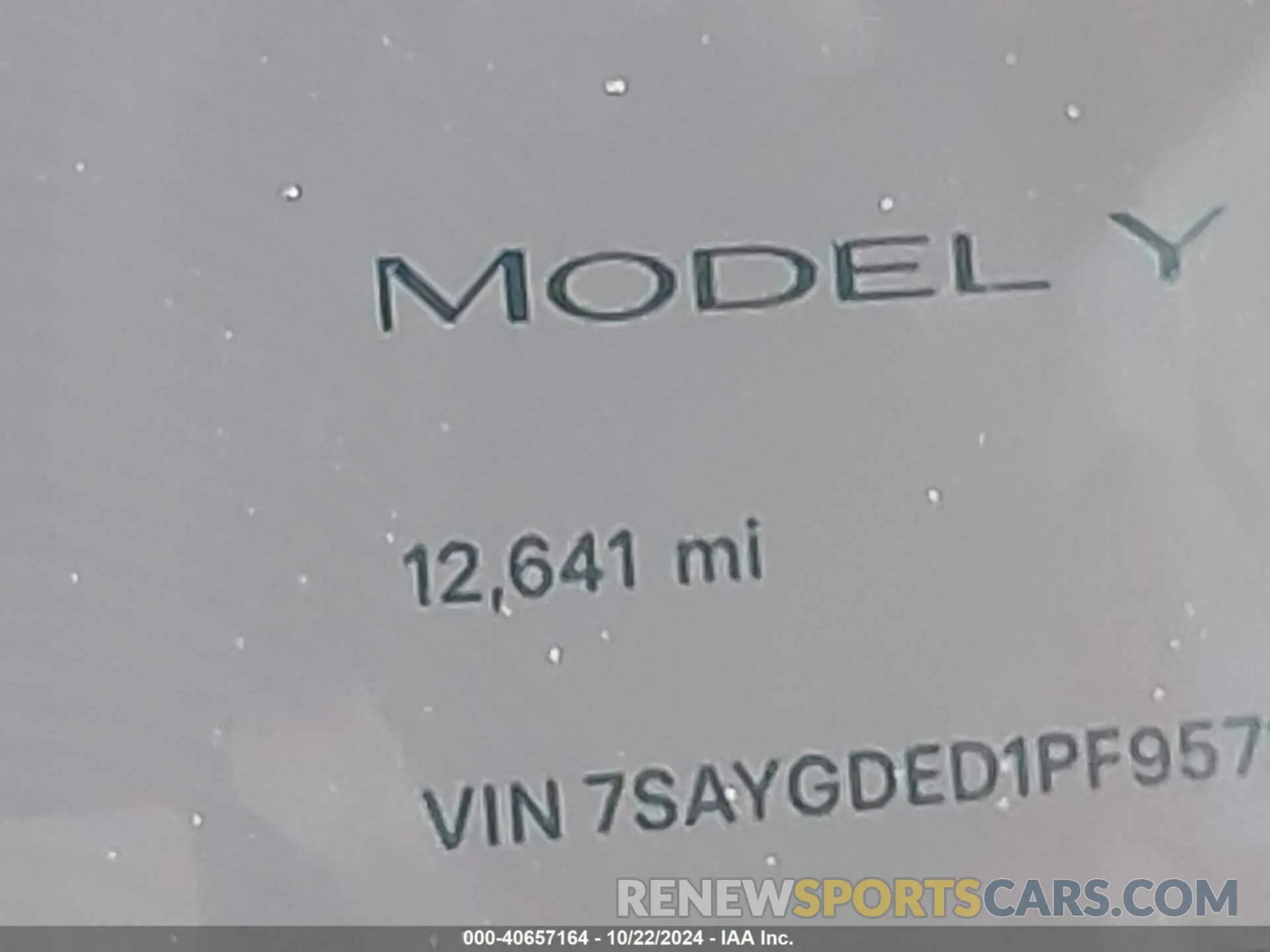 15 fotografías del automóvil dañado 7SAYGDED1PF957284 TESLA MODEL Y 2023
