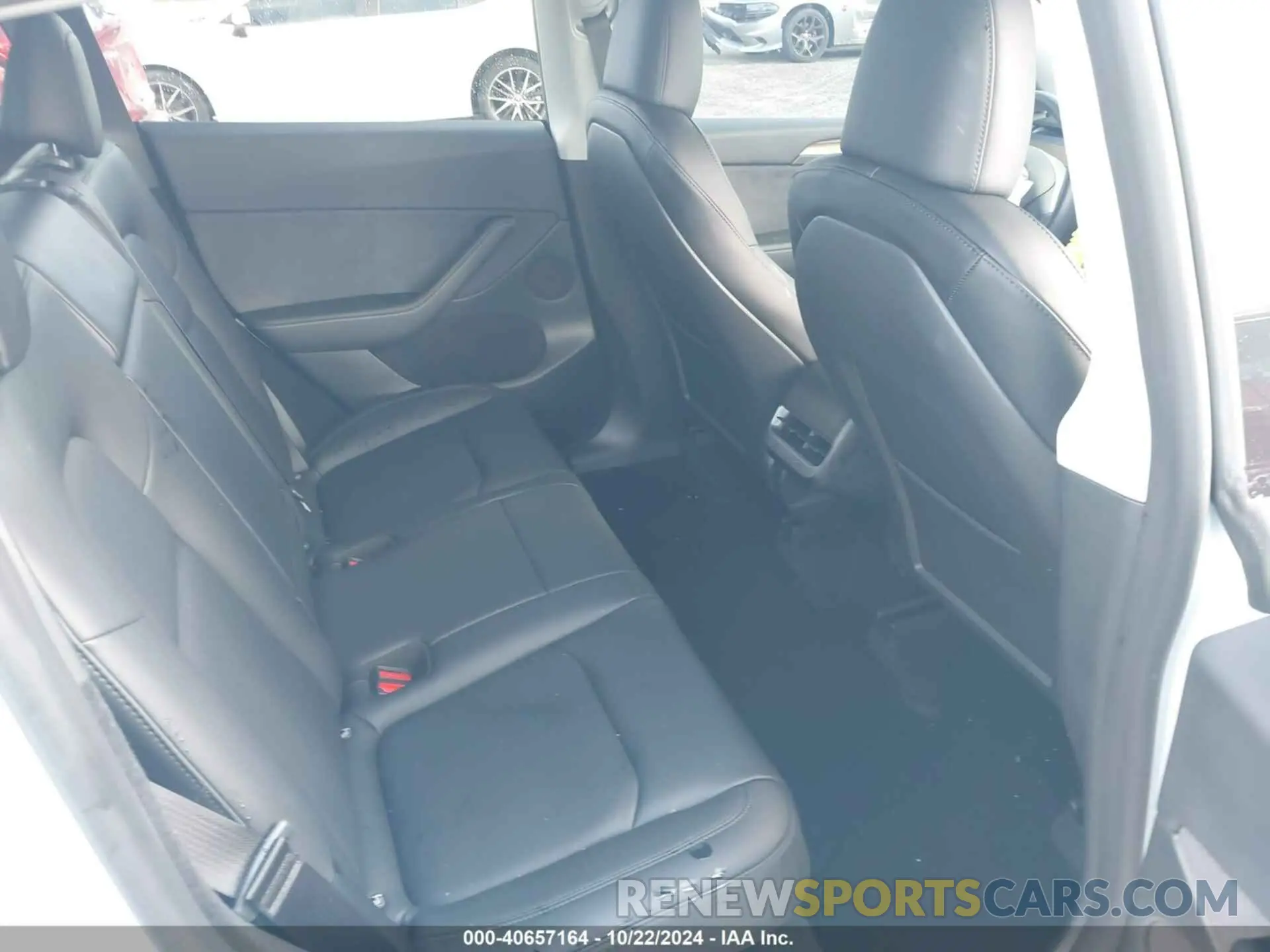 8 fotografías del automóvil dañado 7SAYGDED1PF957284 TESLA MODEL Y 2023