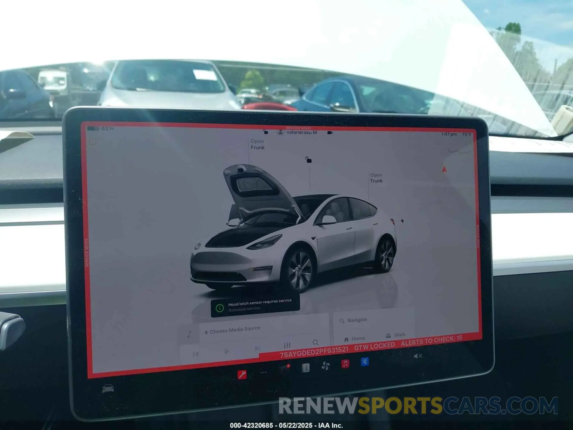 17 fotografías del automóvil dañado 7SAYGDED2PF931521 TESLA MODEL Y 2023