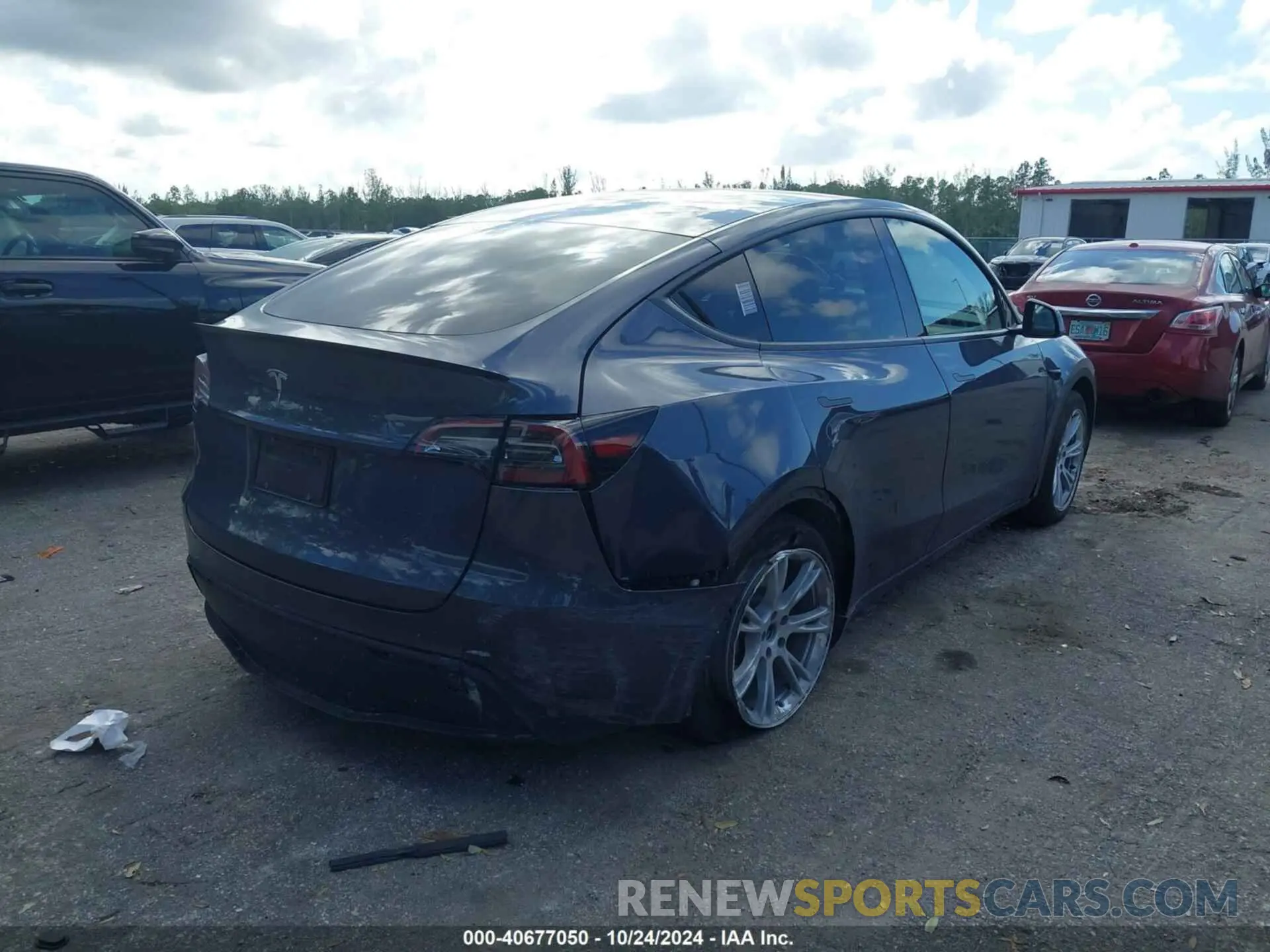 6 fotografías del automóvil dañado 7SAYGDED2PF947136 TESLA MODEL Y 2023