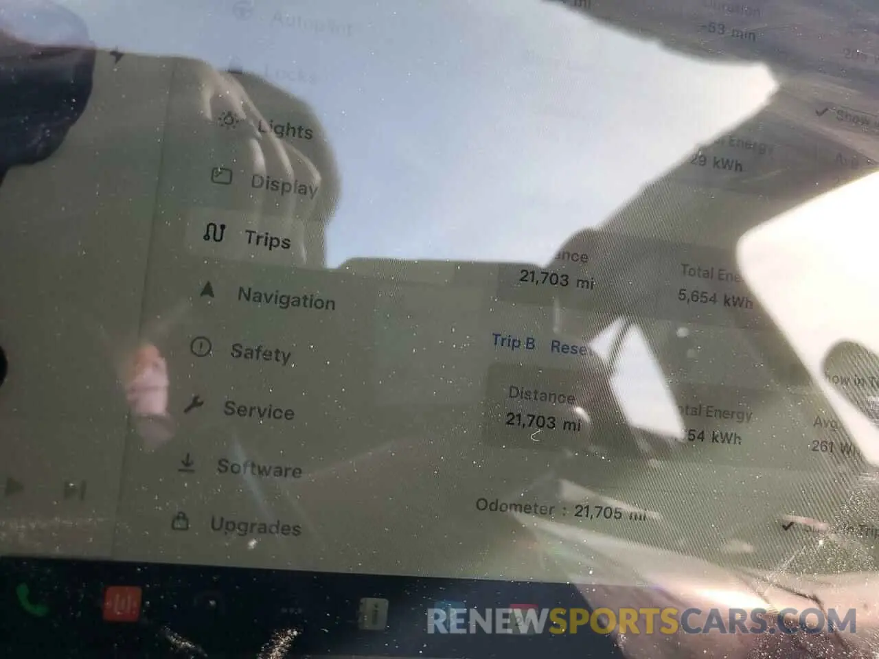 9 fotografías del automóvil dañado 7SAYGDED4PF931181 TESLA MODEL Y 2023