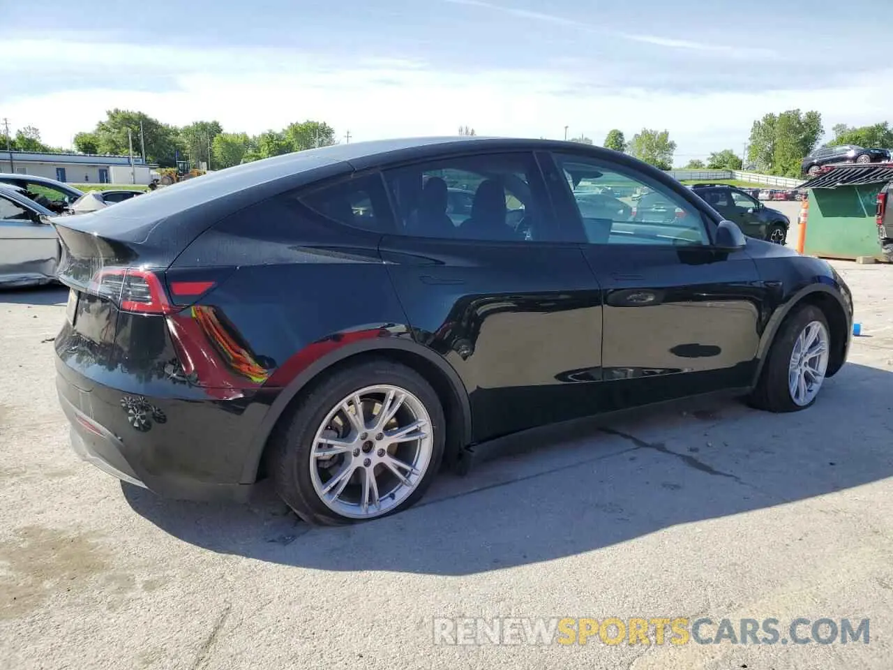3 fotografías del automóvil dañado 7SAYGDED4PF966366 TESLA MODEL Y 2023