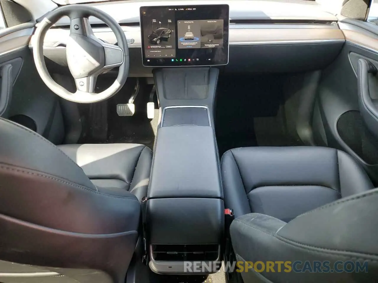 8 fotografías del automóvil dañado 7SAYGDED4PF966366 TESLA MODEL Y 2023