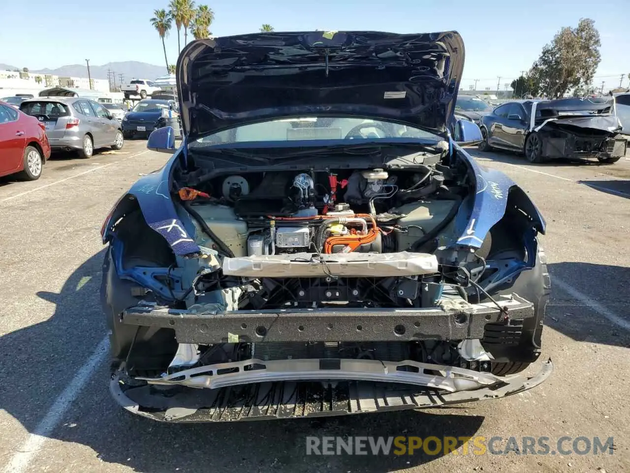5 fotografías del automóvil dañado 7SAYGDED5PF965159 TESLA MODEL Y 2023