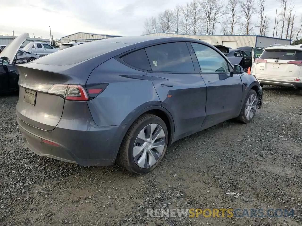 3 fotografías del automóvil dañado 7SAYGDED8PF934679 TESLA MODEL Y 2023