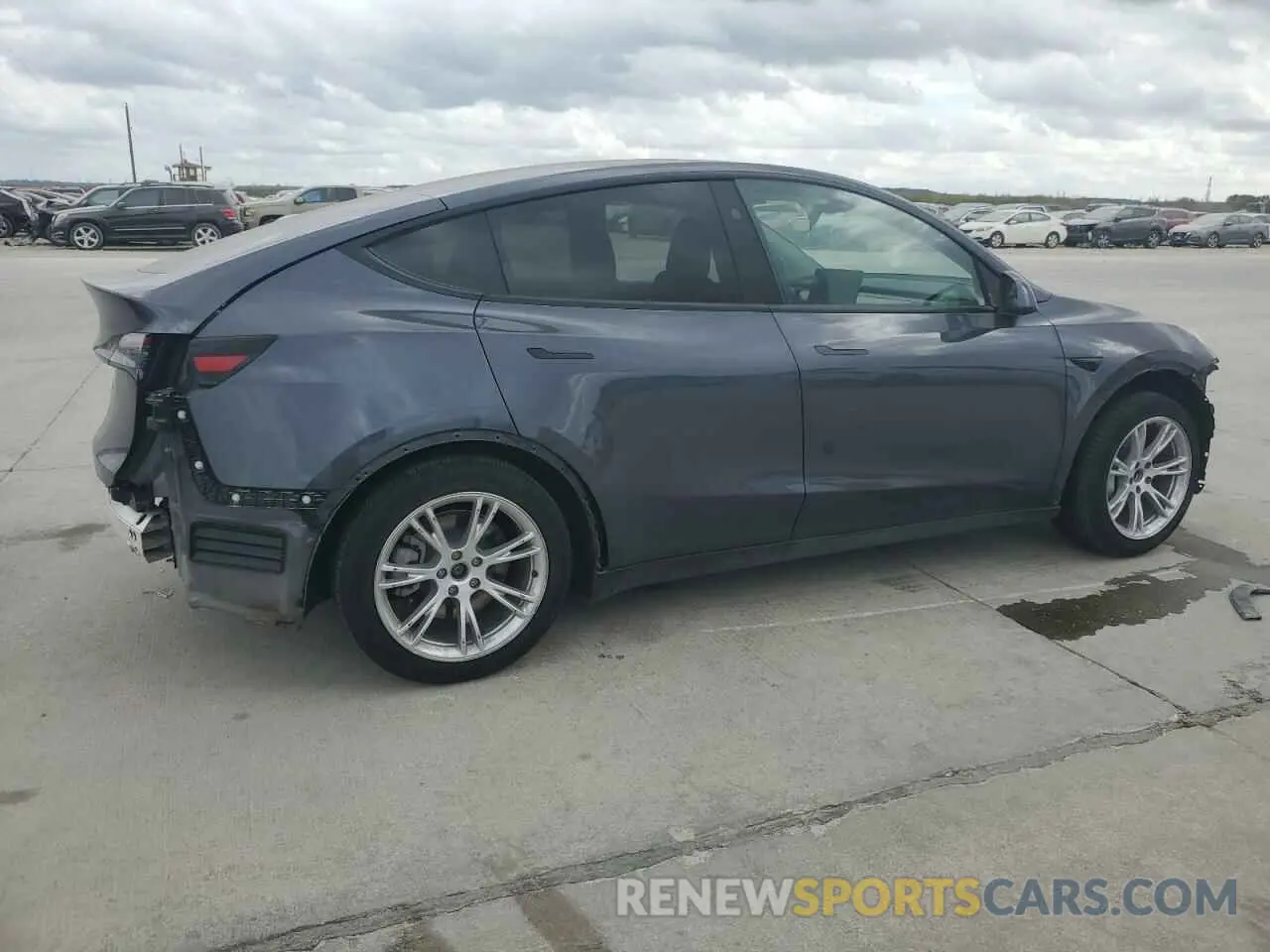 3 fotografías del automóvil dañado 7SAYGDED9PF965231 TESLA MODEL Y 2023