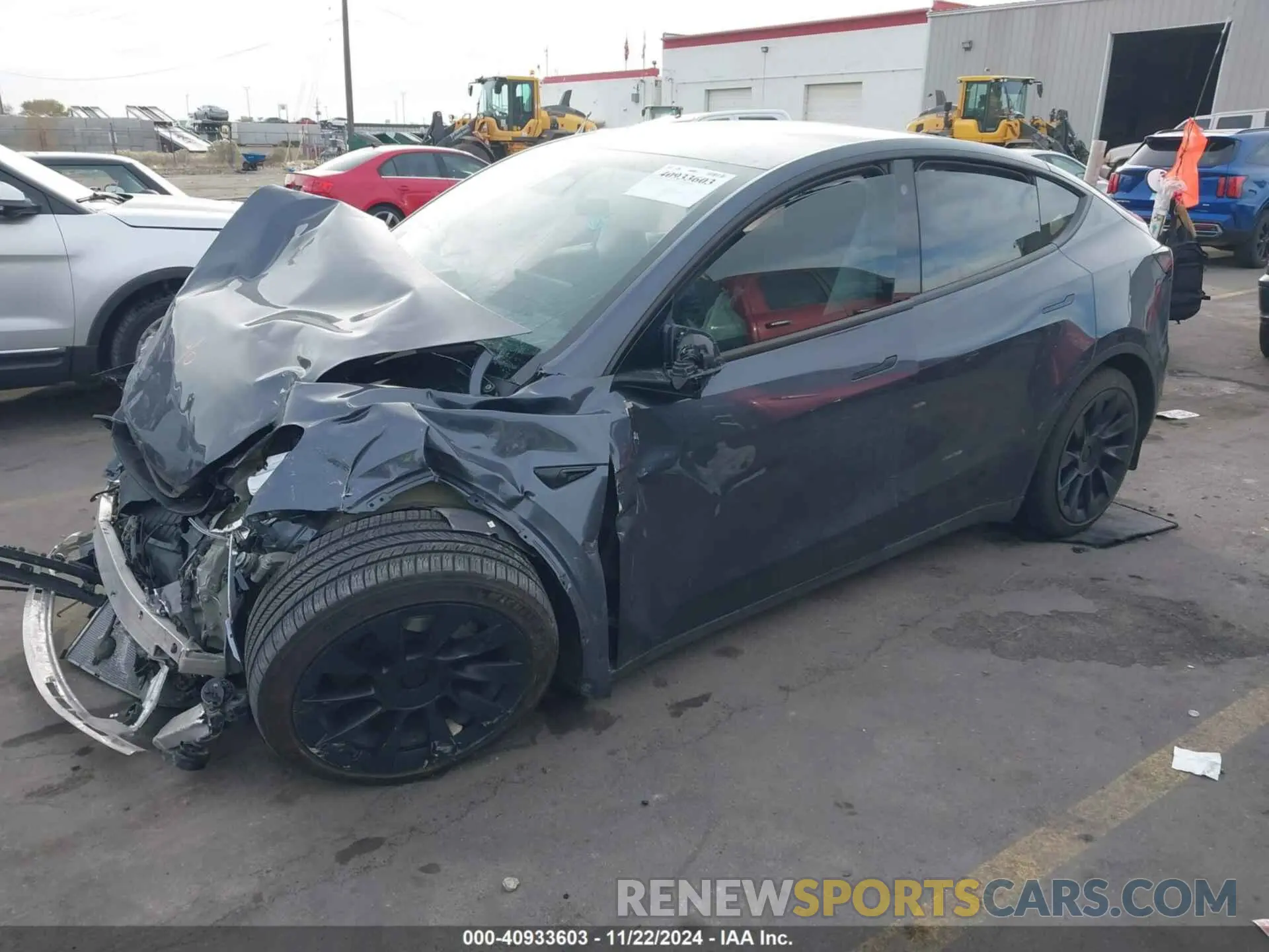 2 fotografías del automóvil dañado 7SAYGDEE0PA029312 TESLA MODEL Y 2023