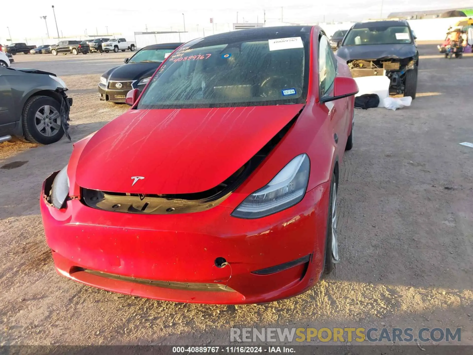 11 fotografías del automóvil dañado 7SAYGDEE0PA030735 TESLA MODEL Y 2023