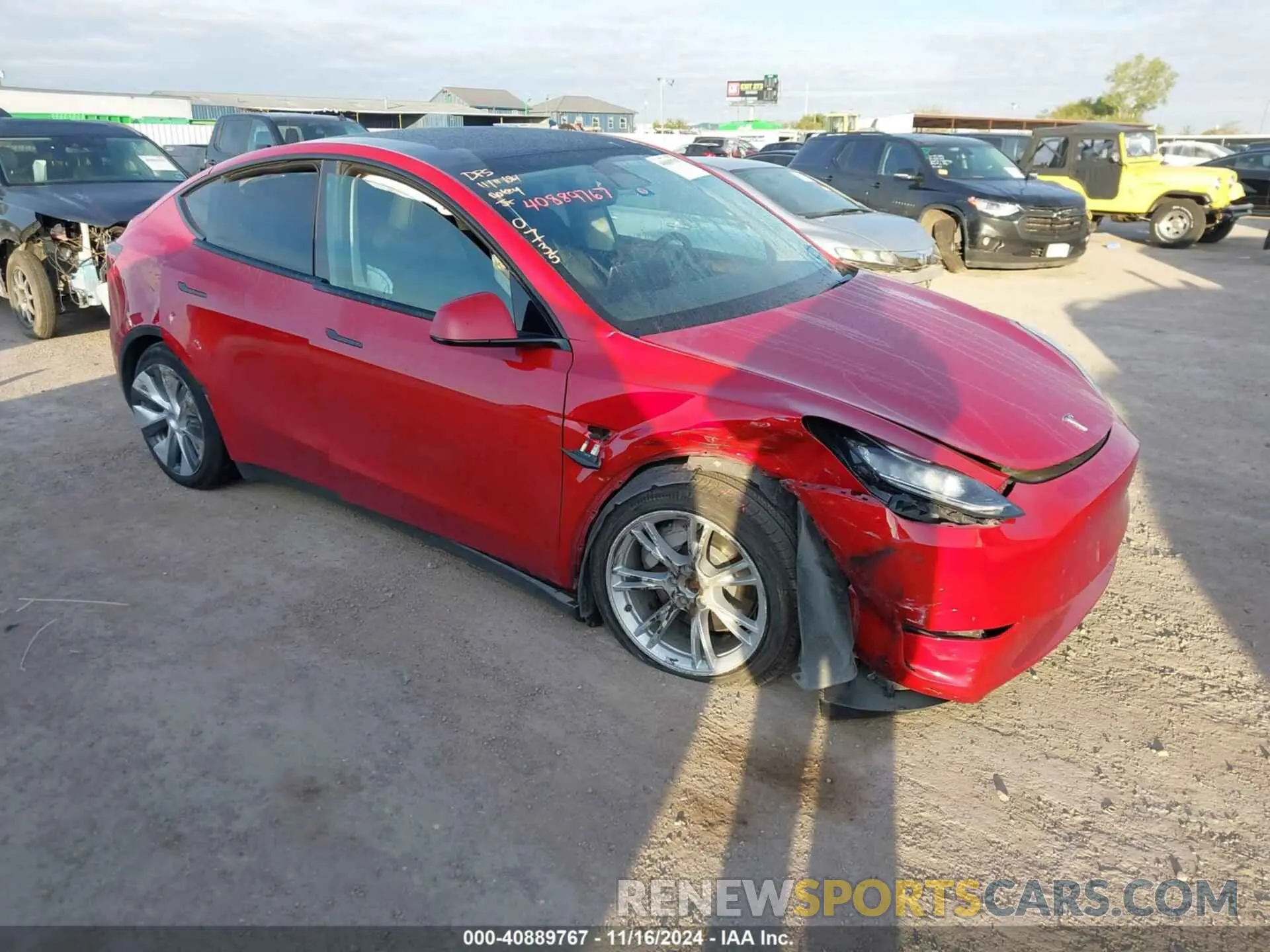 6 fotografías del automóvil dañado 7SAYGDEE0PA030735 TESLA MODEL Y 2023