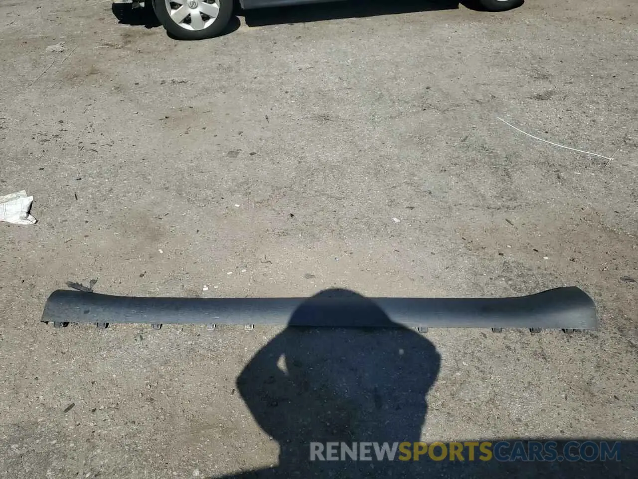 12 fotografías del automóvil dañado 7SAYGDEE0PA037684 TESLA MODEL Y 2023