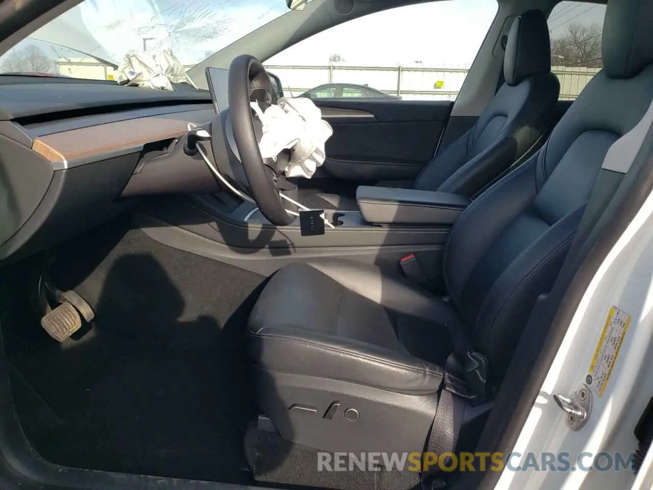 7 fotografías del automóvil dañado 7SAYGDEE0PA065923 TESLA MODEL Y 2023