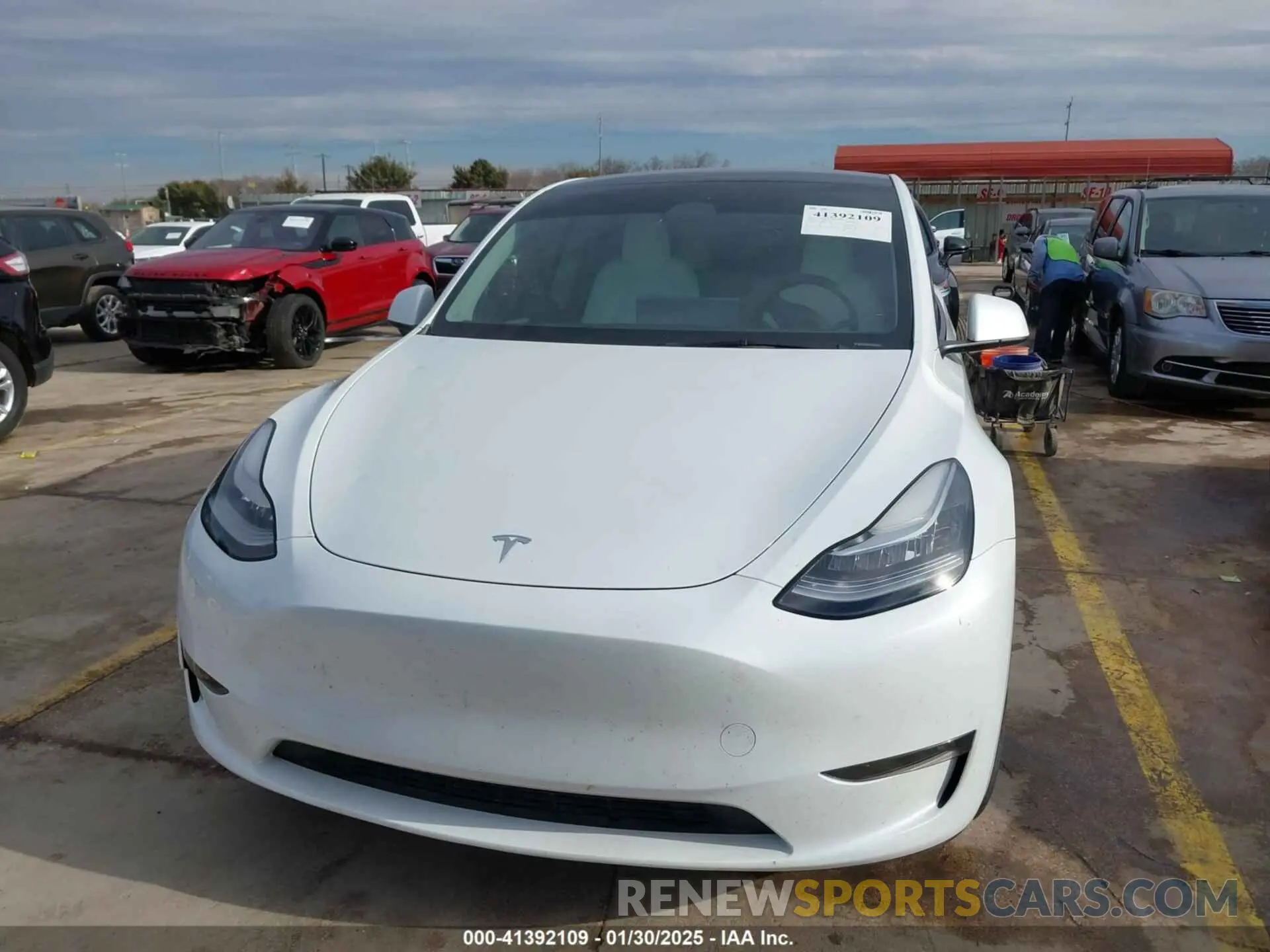 11 fotografías del automóvil dañado 7SAYGDEE0PA070121 TESLA MODEL Y 2023