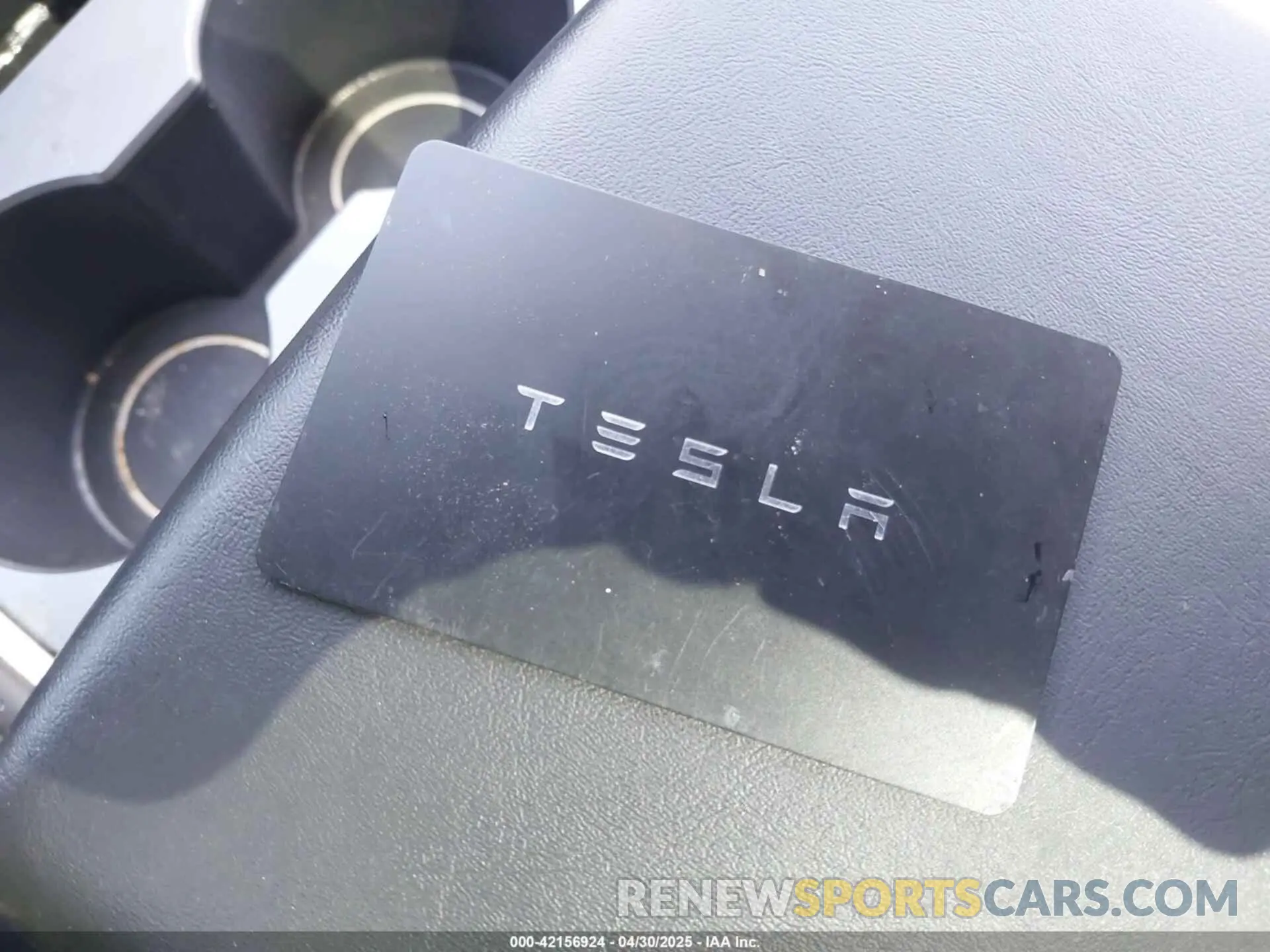 11 fotografías del automóvil dañado 7SAYGDEE0PA111430 TESLA MODEL Y 2023