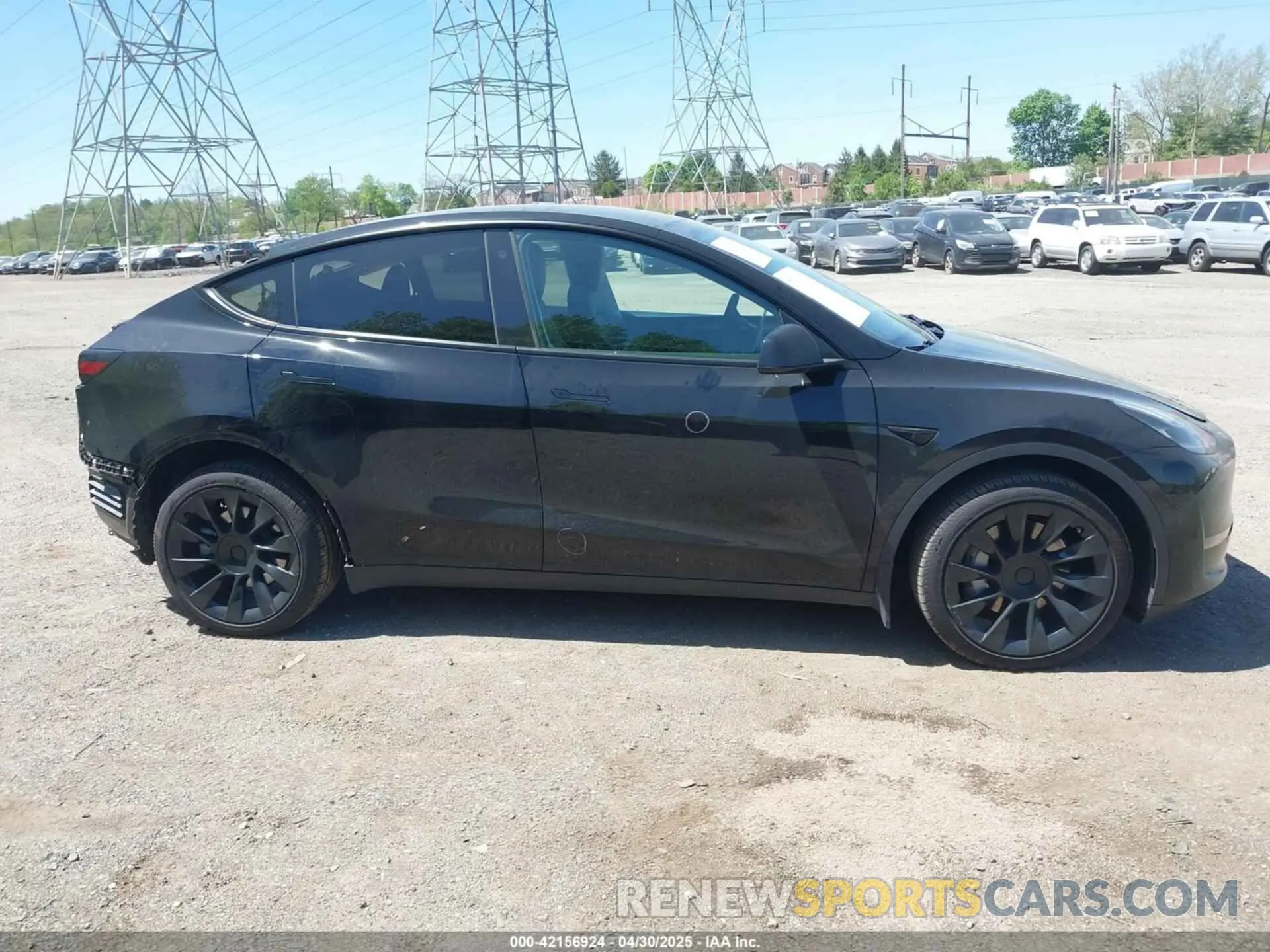 14 fotografías del automóvil dañado 7SAYGDEE0PA111430 TESLA MODEL Y 2023