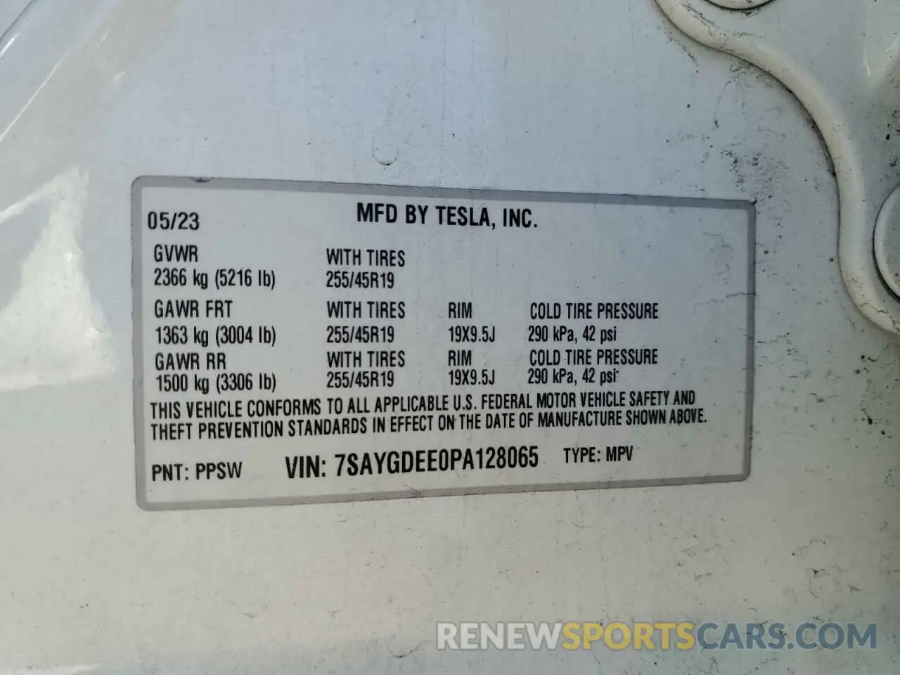 12 fotografías del automóvil dañado 7SAYGDEE0PA128065 TESLA MODEL Y 2023