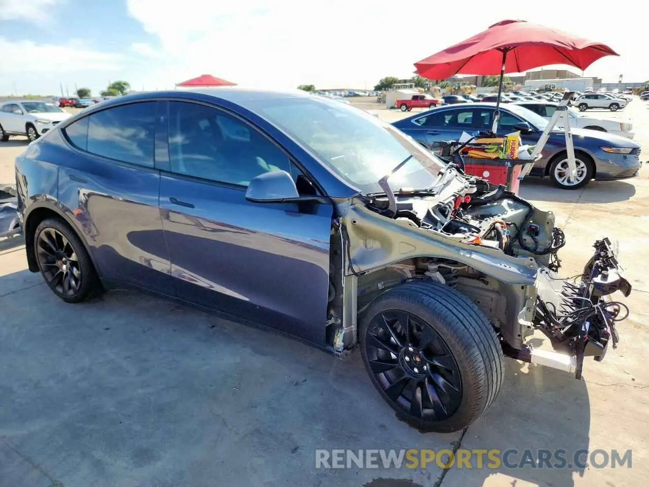 4 fotografías del automóvil dañado 7SAYGDEE0PA152477 TESLA MODEL Y 2023