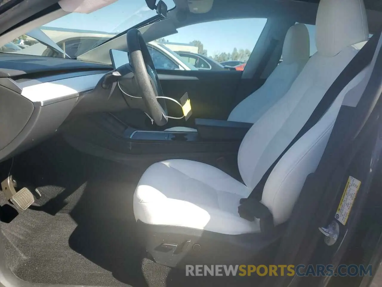 7 fotografías del automóvil dañado 7SAYGDEE0PA177797 TESLA MODEL Y 2023