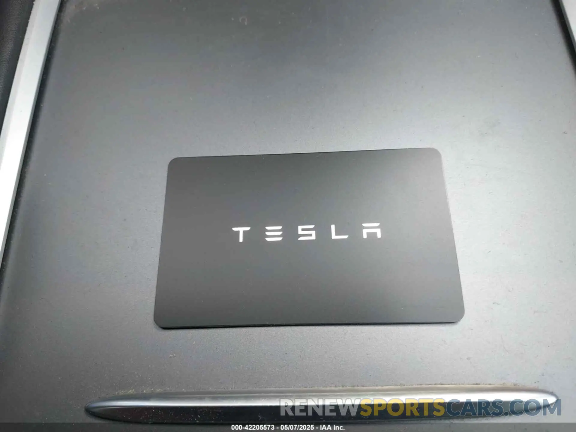 11 fotografías del automóvil dañado 7SAYGDEE0PA183891 TESLA MODEL Y 2023