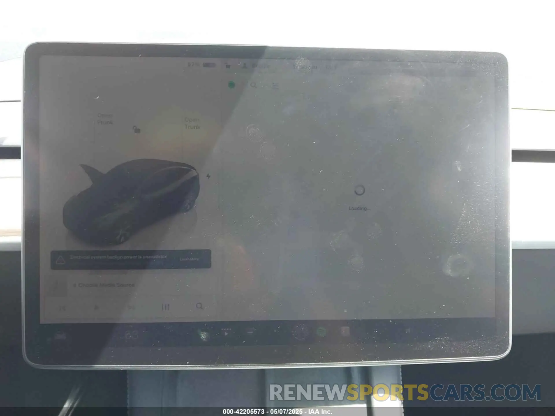 18 fotografías del automóvil dañado 7SAYGDEE0PA183891 TESLA MODEL Y 2023