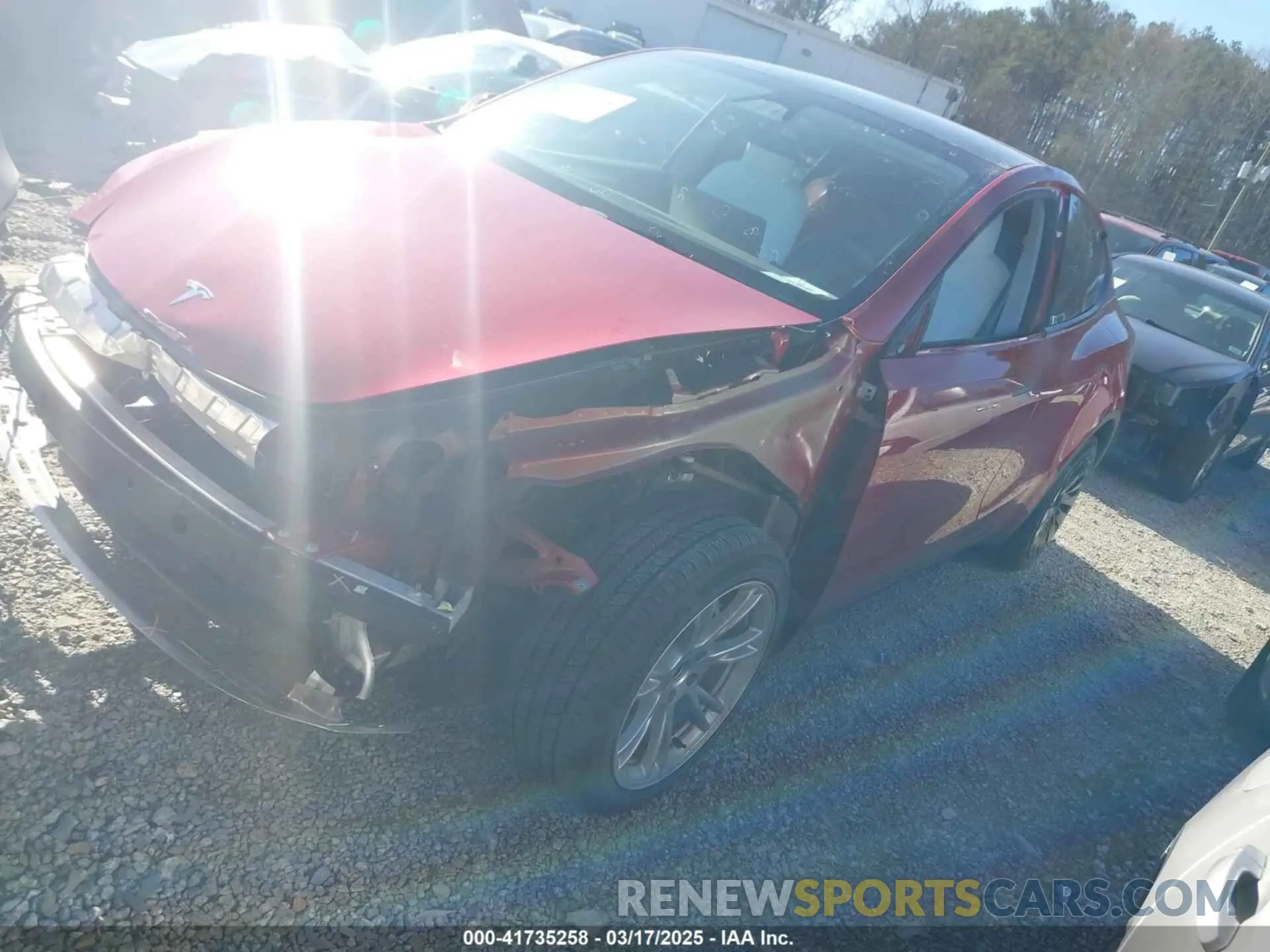 2 fotografías del automóvil dañado 7SAYGDEE0PA202150 TESLA MODEL Y 2023