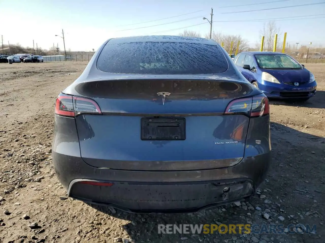 6 fotografías del automóvil dañado 7SAYGDEE0PA206005 TESLA MODEL Y 2023