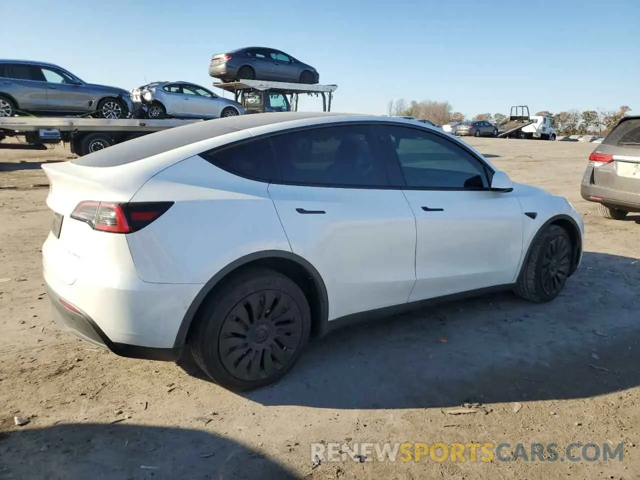 3 fotografías del automóvil dañado 7SAYGDEE0PF610828 TESLA MODEL Y 2023