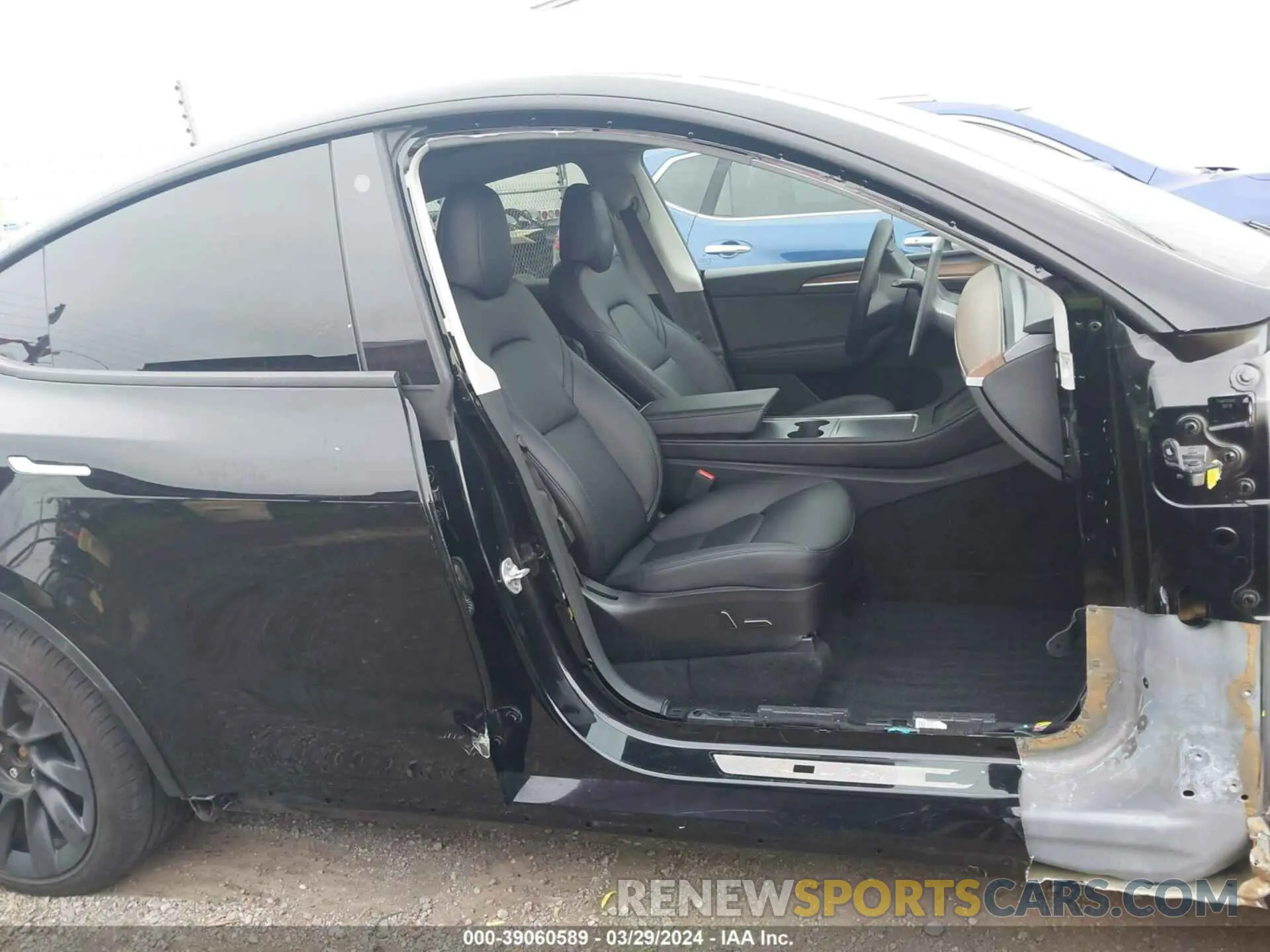 13 fotografías del automóvil dañado 7SAYGDEE0PF692351 TESLA MODEL Y 2023