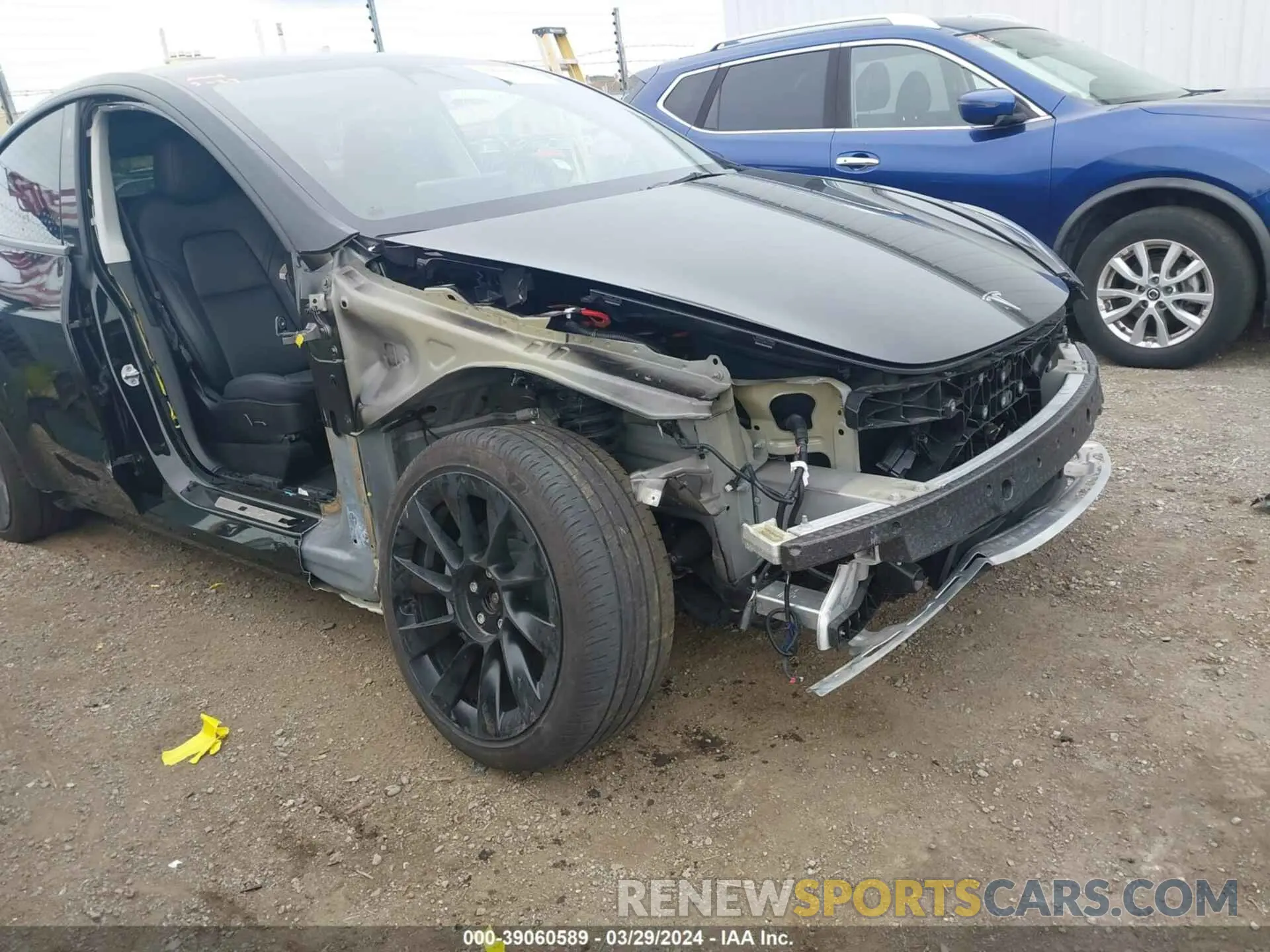 6 fotografías del automóvil dañado 7SAYGDEE0PF692351 TESLA MODEL Y 2023