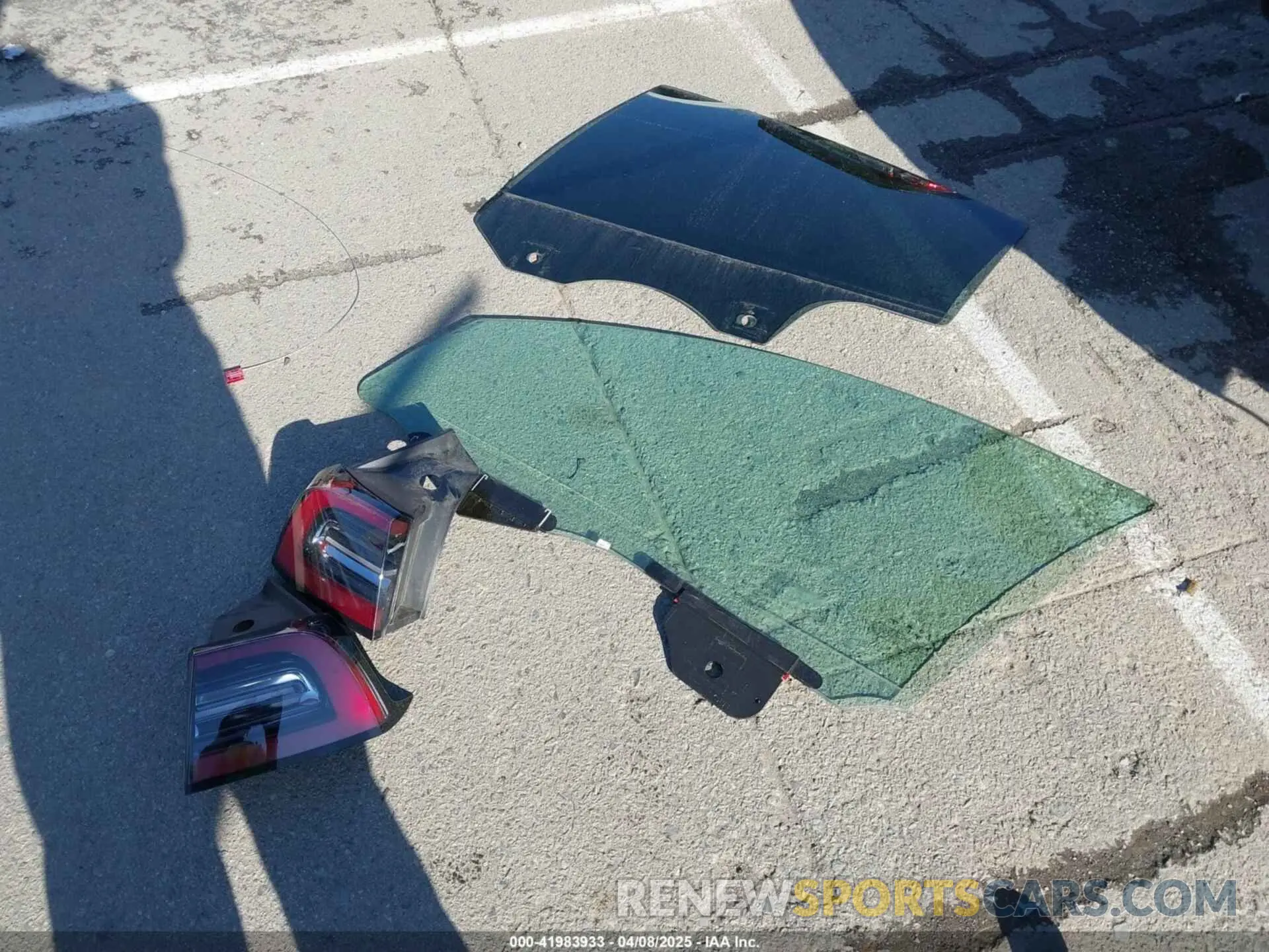 11 fotografías del automóvil dañado 7SAYGDEE0PF762592 TESLA MODEL Y 2023
