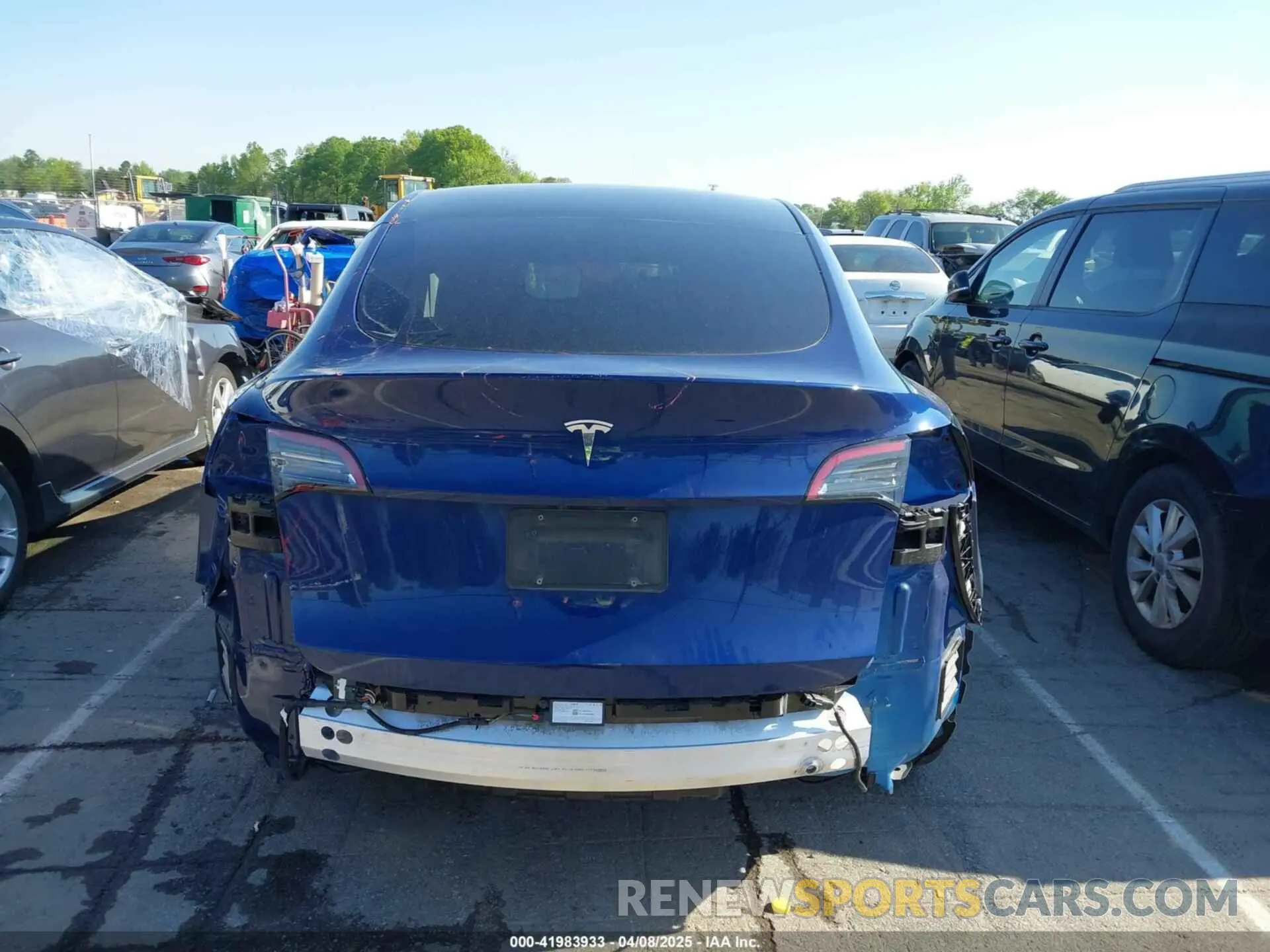 16 fotografías del automóvil dañado 7SAYGDEE0PF762592 TESLA MODEL Y 2023