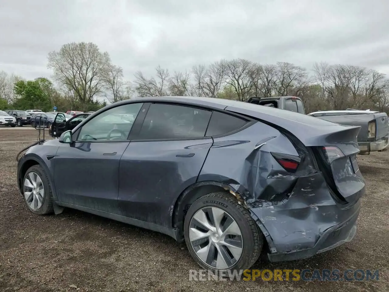 2 fotografías del automóvil dañado 7SAYGDEE0PF769722 TESLA MODEL Y 2023