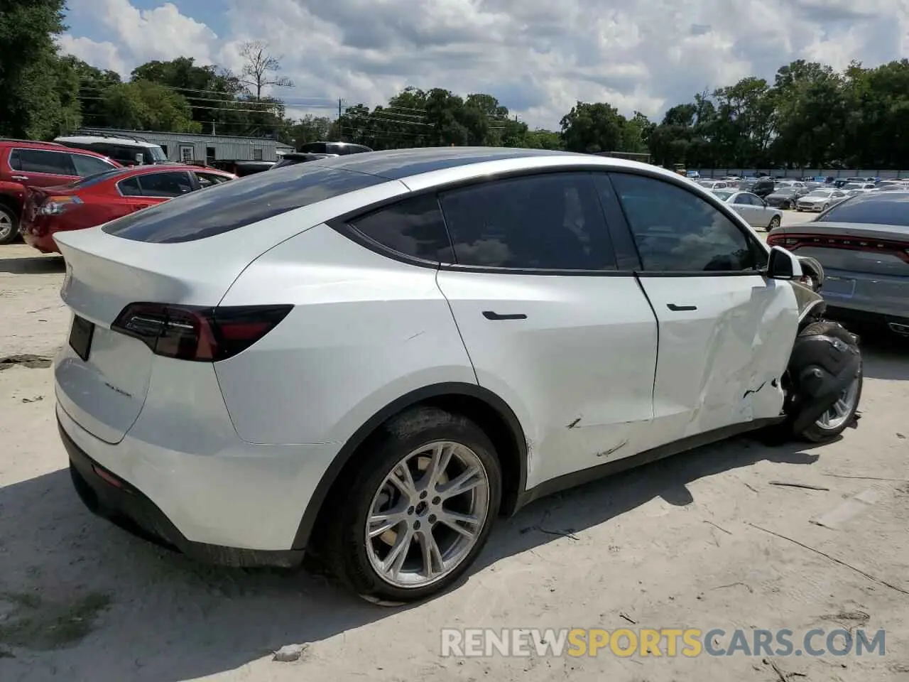 3 fotografías del automóvil dañado 7SAYGDEE0PF782177 TESLA MODEL Y 2023