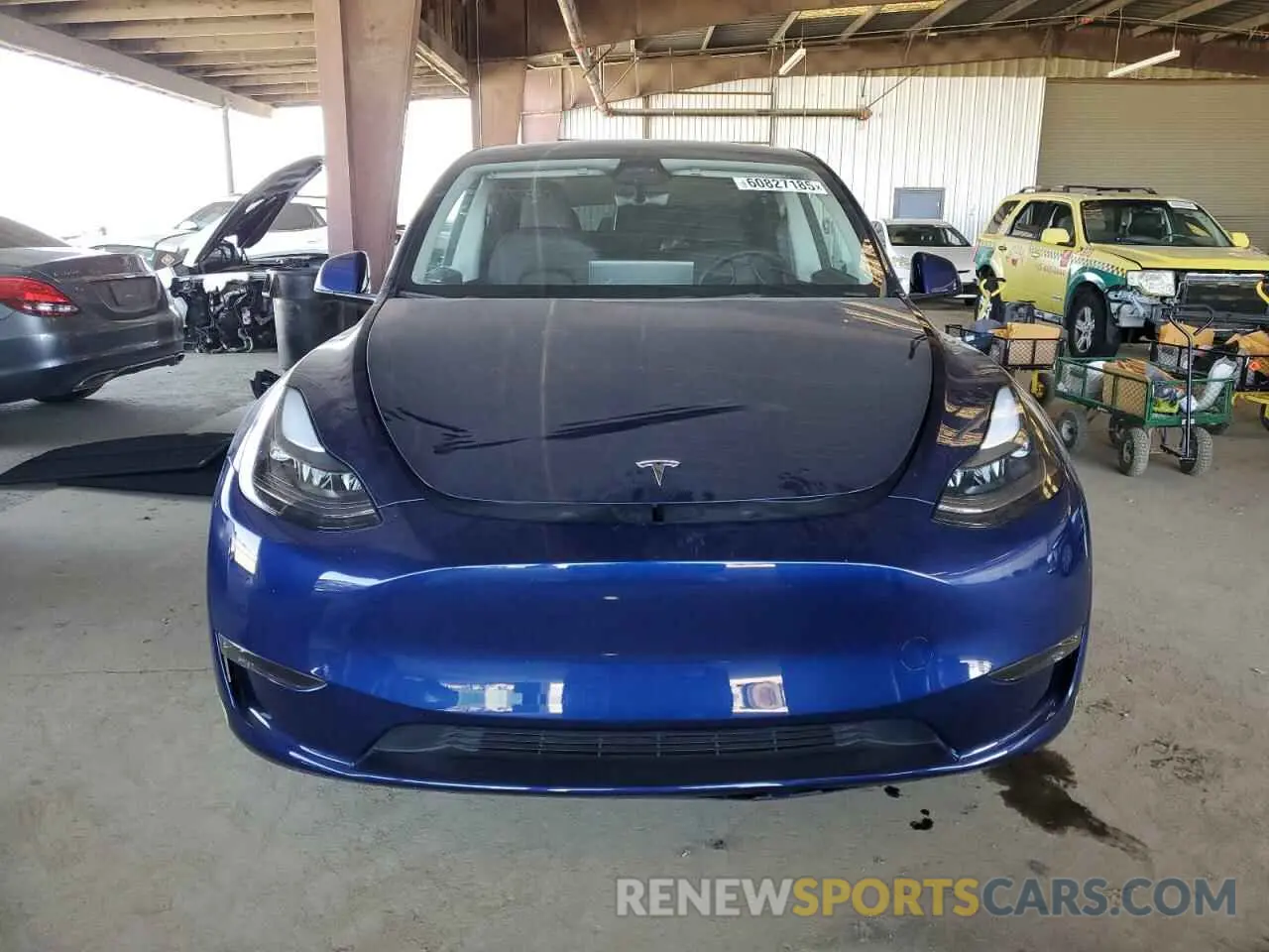 5 fotografías del automóvil dañado 7SAYGDEE0PF837470 TESLA MODEL Y 2023