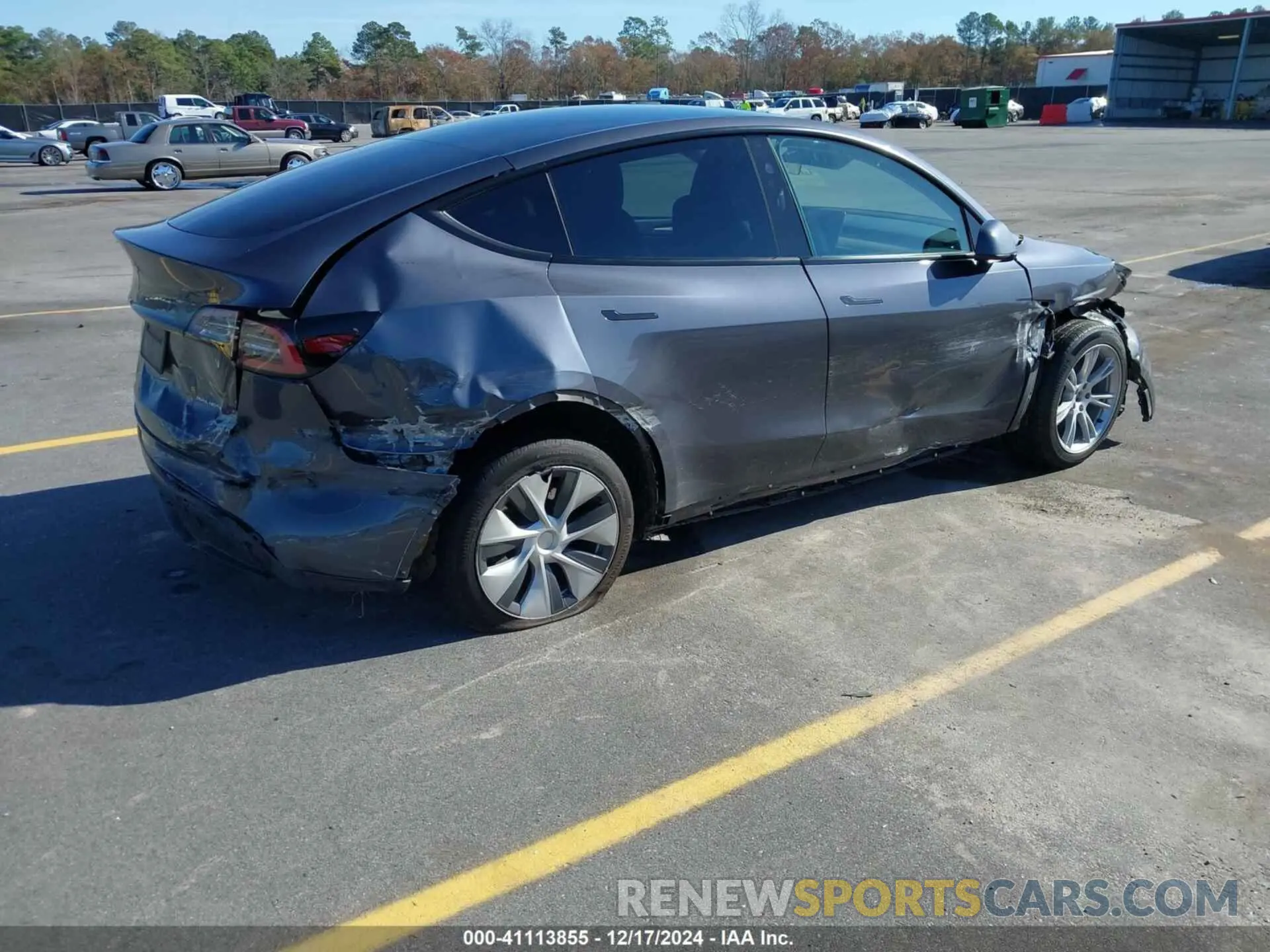 4 fotografías del automóvil dañado 7SAYGDEE0PF881601 TESLA MODEL Y 2023