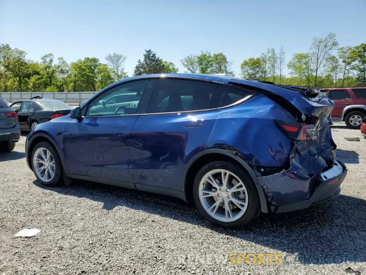 2 fotografías del automóvil dañado 7SAYGDEE1PA027276 TESLA MODEL Y 2023