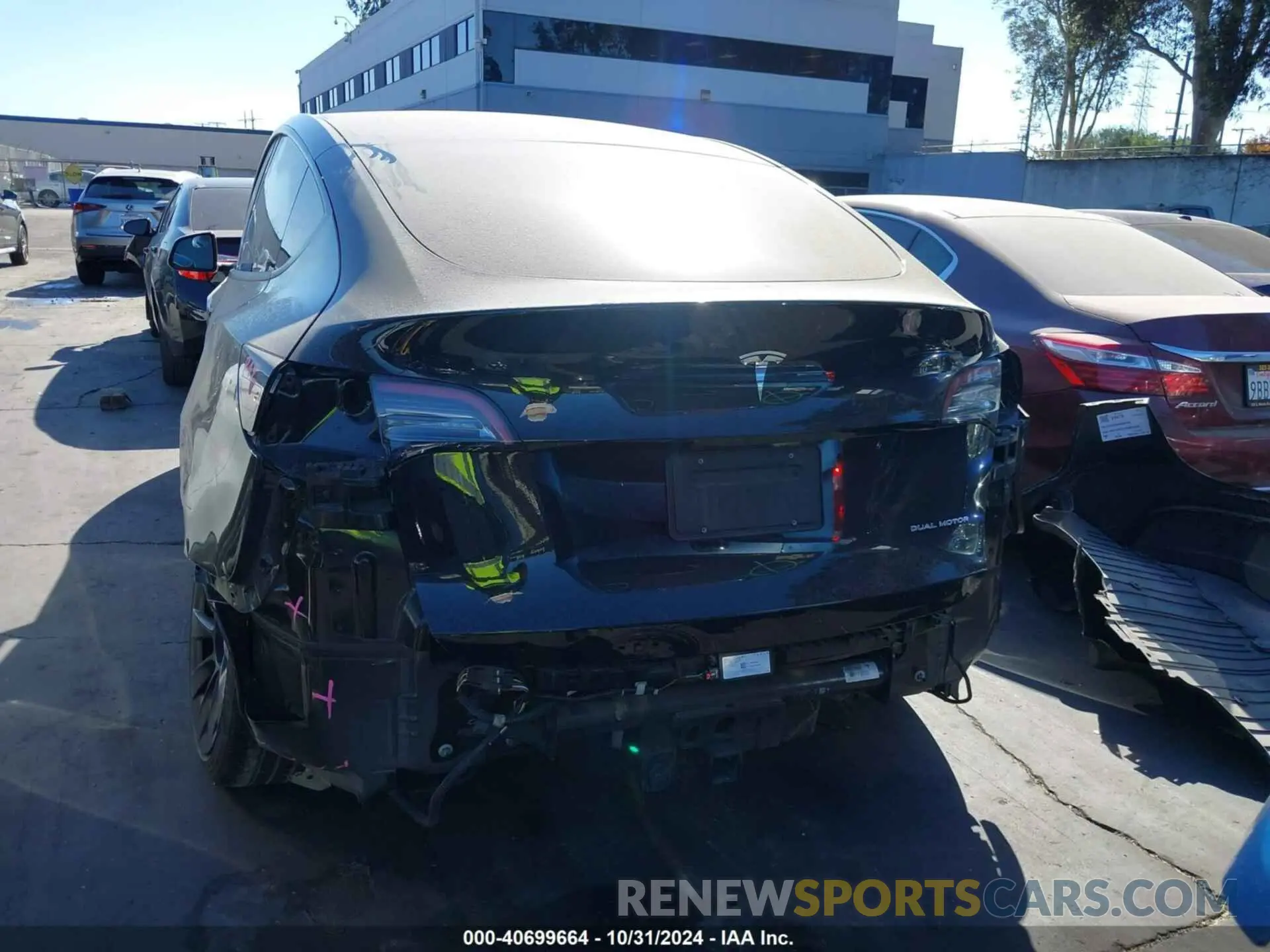 16 fotografías del automóvil dañado 7SAYGDEE1PA027634 TESLA MODEL Y 2023