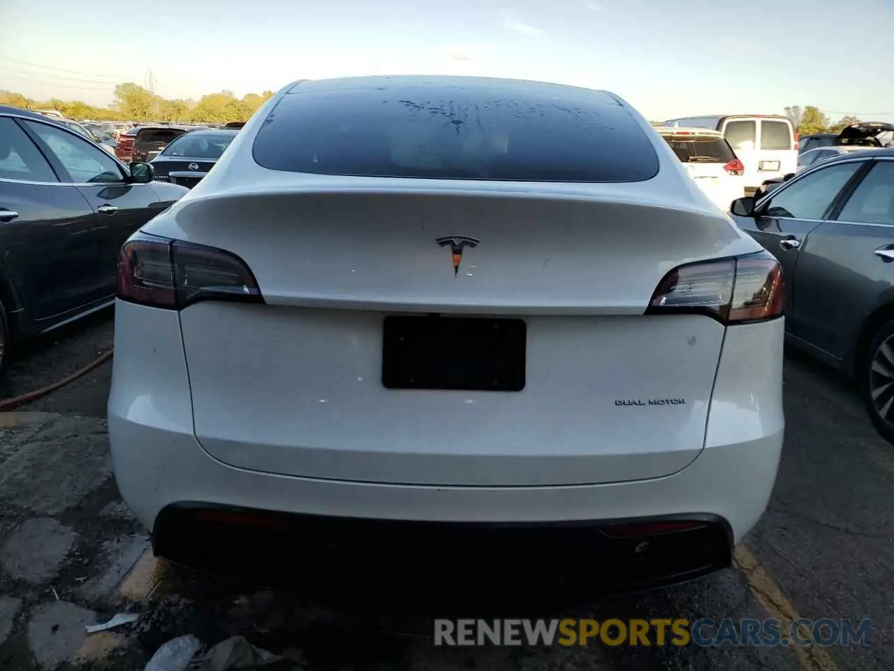 6 fotografías del automóvil dañado 7SAYGDEE1PA095898 TESLA MODEL Y 2023