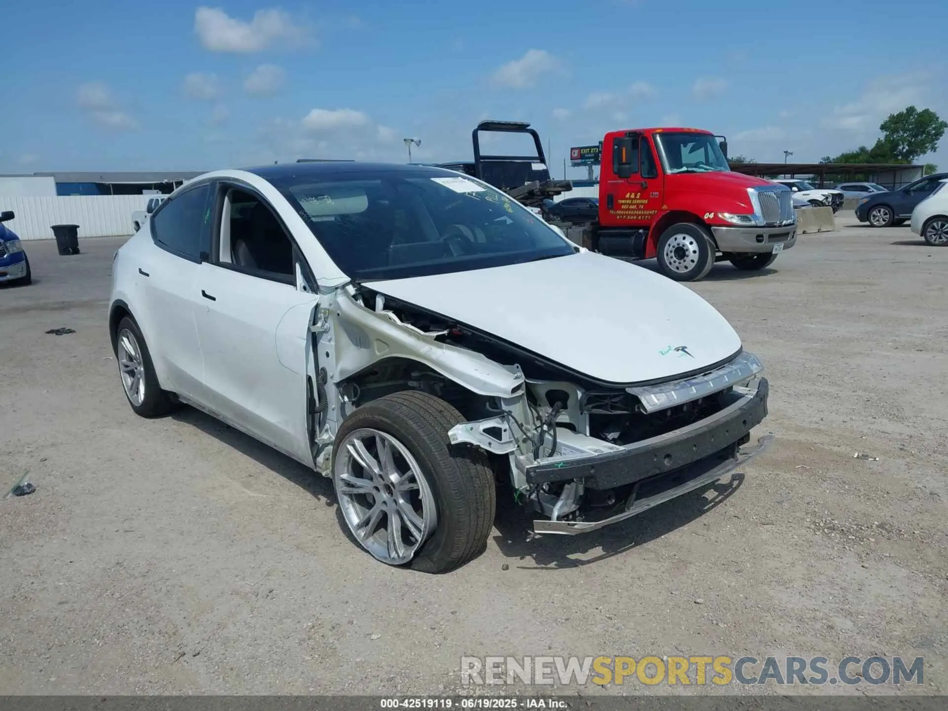 6 fotografías del automóvil dañado 7SAYGDEE1PA117964 TESLA MODEL Y 2023
