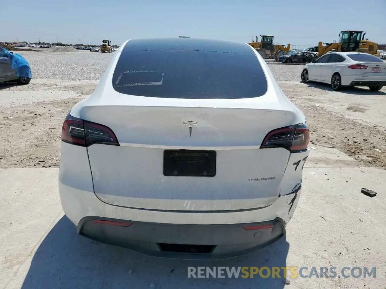 6 fotografías del automóvil dañado 7SAYGDEE1PA155629 TESLA MODEL Y 2023