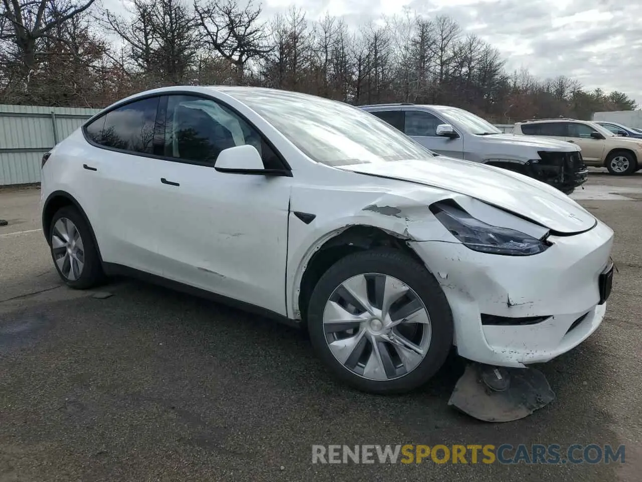 4 fotografías del automóvil dañado 7SAYGDEE1PA189585 TESLA MODEL Y 2023