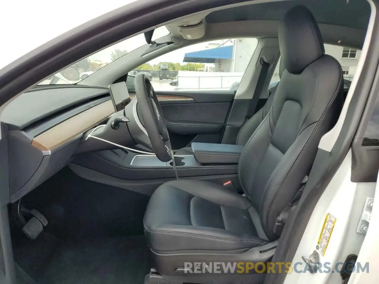 7 fotografías del automóvil dañado 7SAYGDEE1PF595496 TESLA MODEL Y 2023