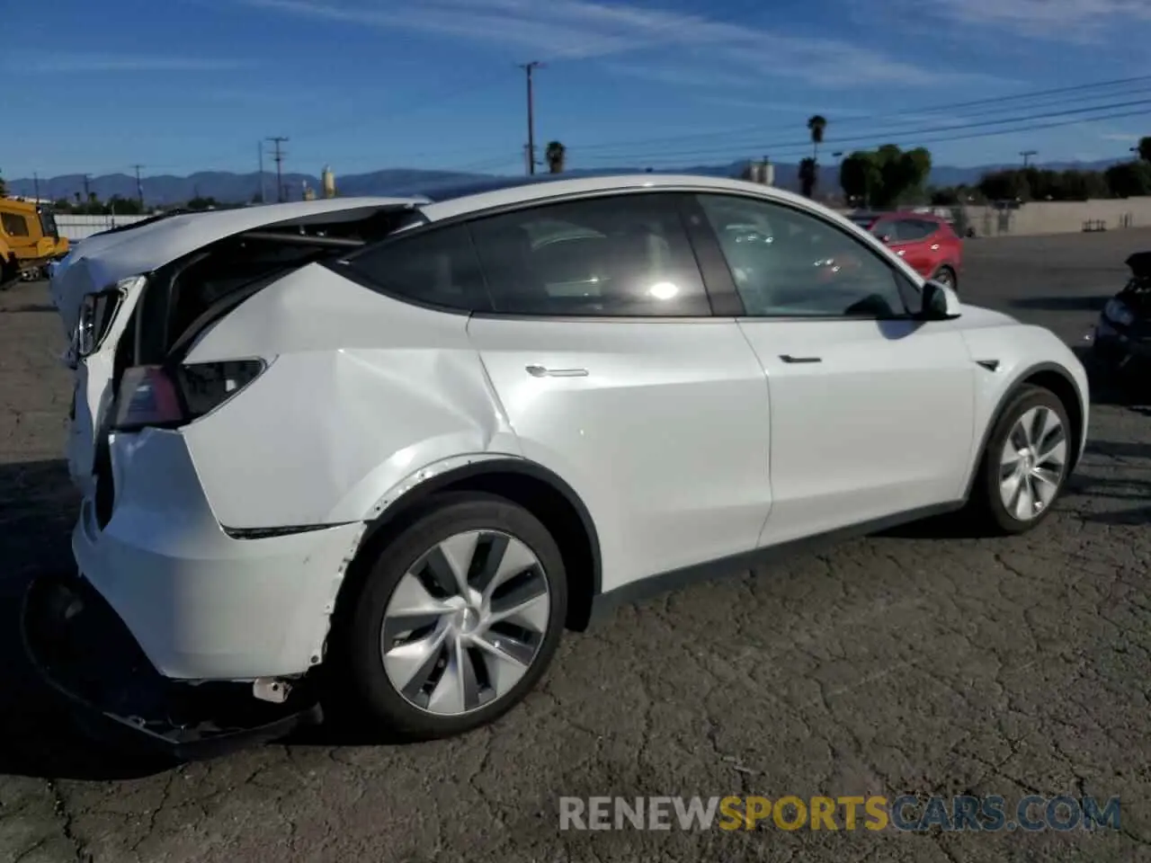 3 fotografías del automóvil dañado 7SAYGDEE1PF638153 TESLA MODEL Y 2023