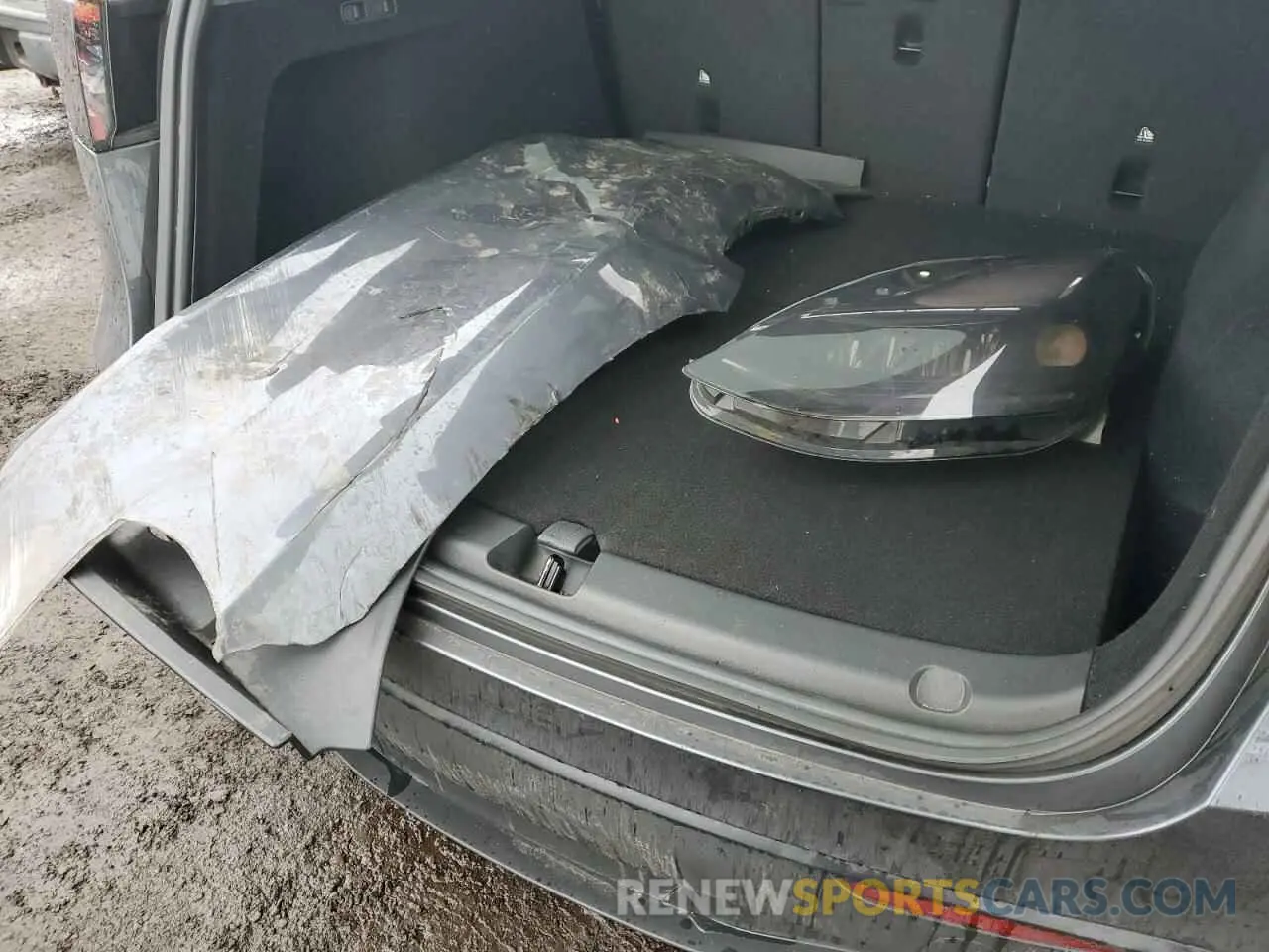 12 fotografías del automóvil dañado 7SAYGDEE1PF684209 TESLA MODEL Y 2023