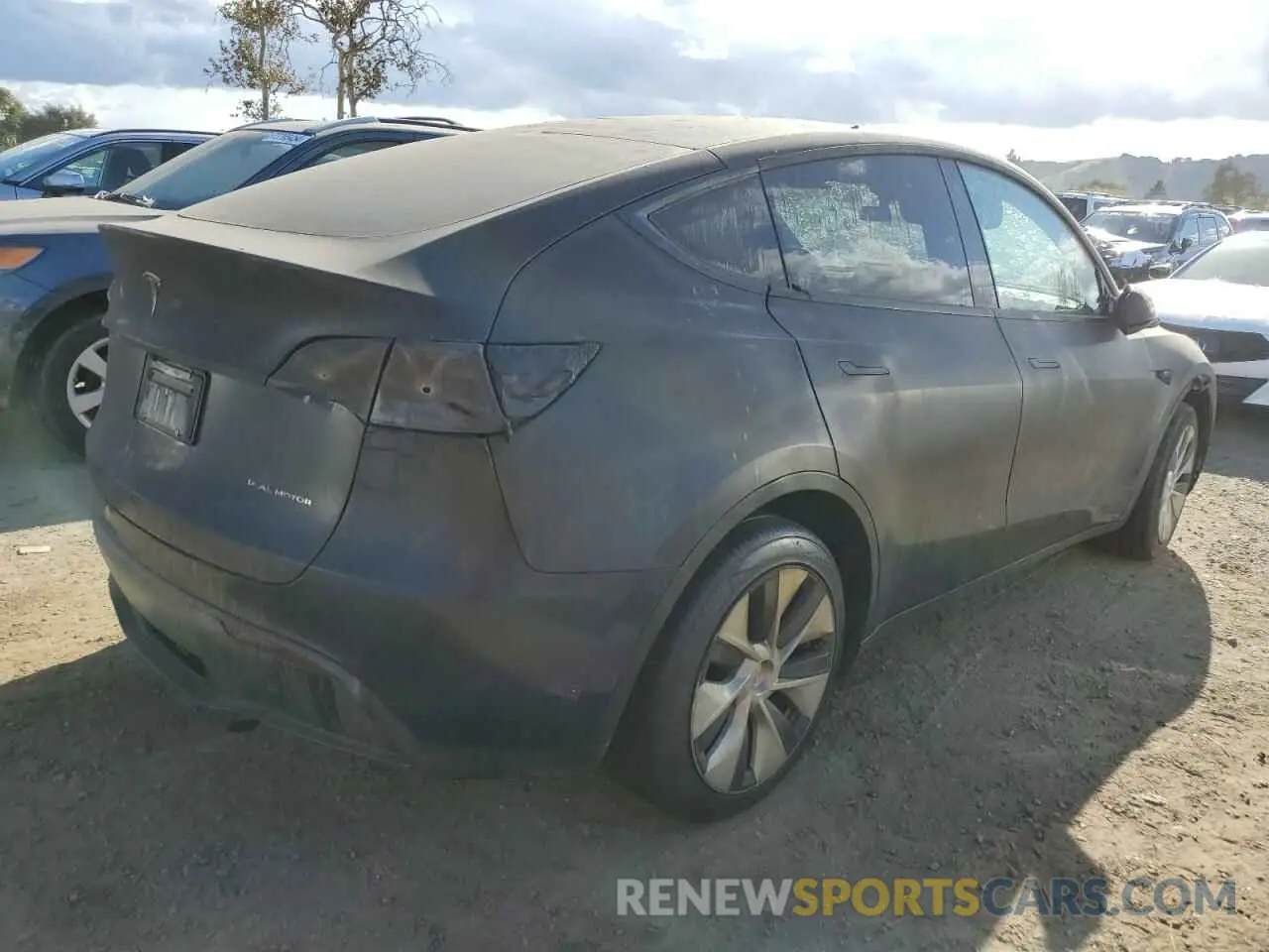 3 fotografías del automóvil dañado 7SAYGDEE1PF714616 TESLA MODEL Y 2023