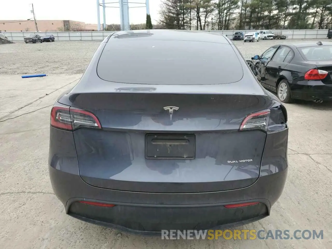 6 fotografías del automóvil dañado 7SAYGDEE1PF753688 TESLA MODEL Y 2023