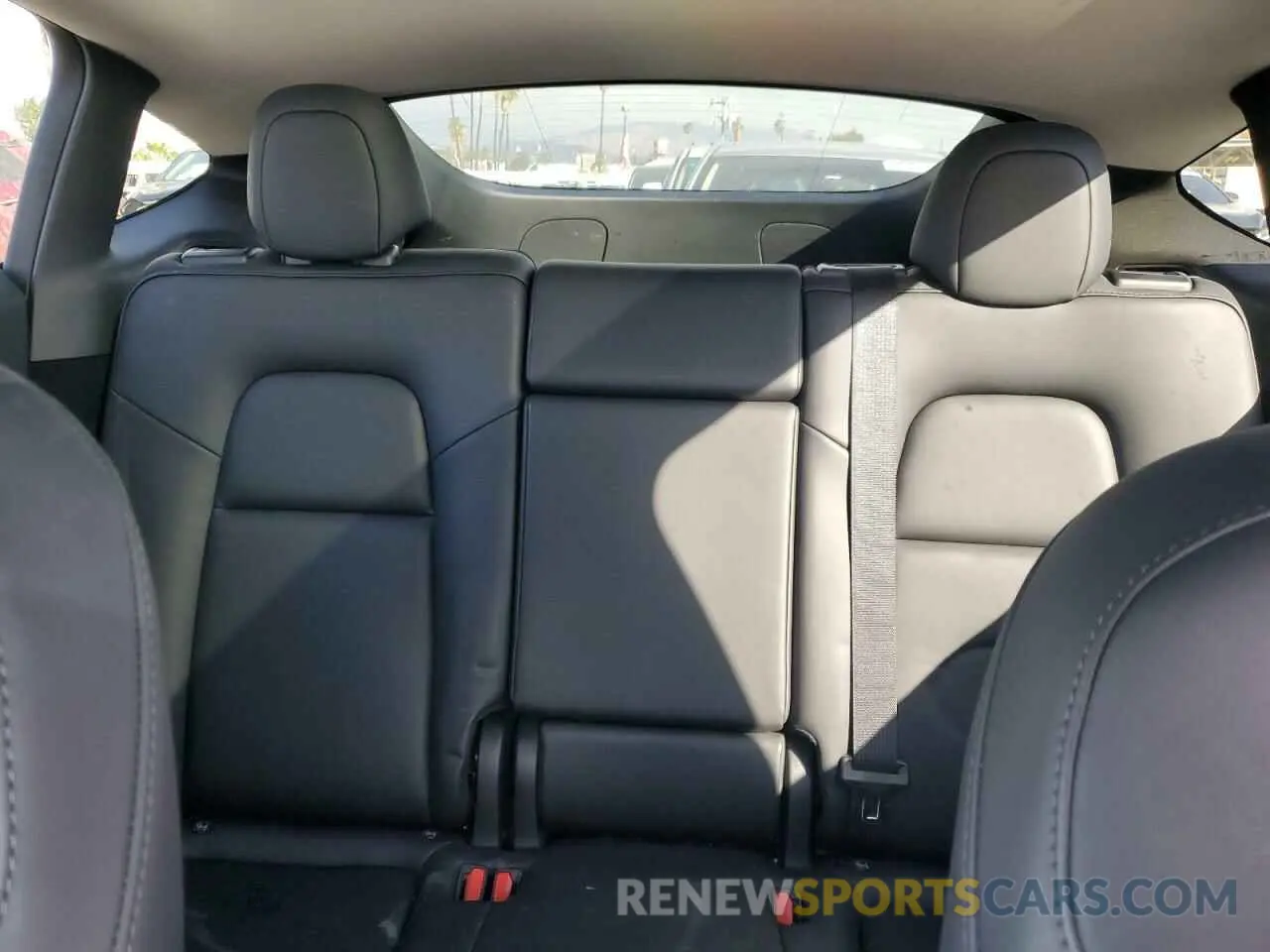 10 fotografías del automóvil dañado 7SAYGDEE1PF901211 TESLA MODEL Y 2023