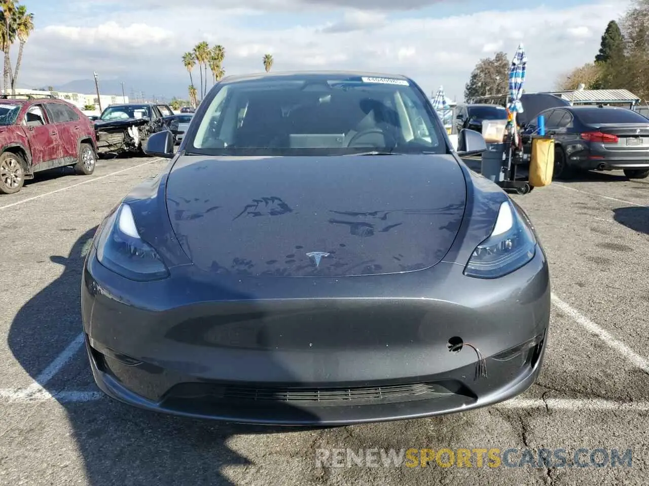 5 fotografías del automóvil dañado 7SAYGDEE1PF901211 TESLA MODEL Y 2023