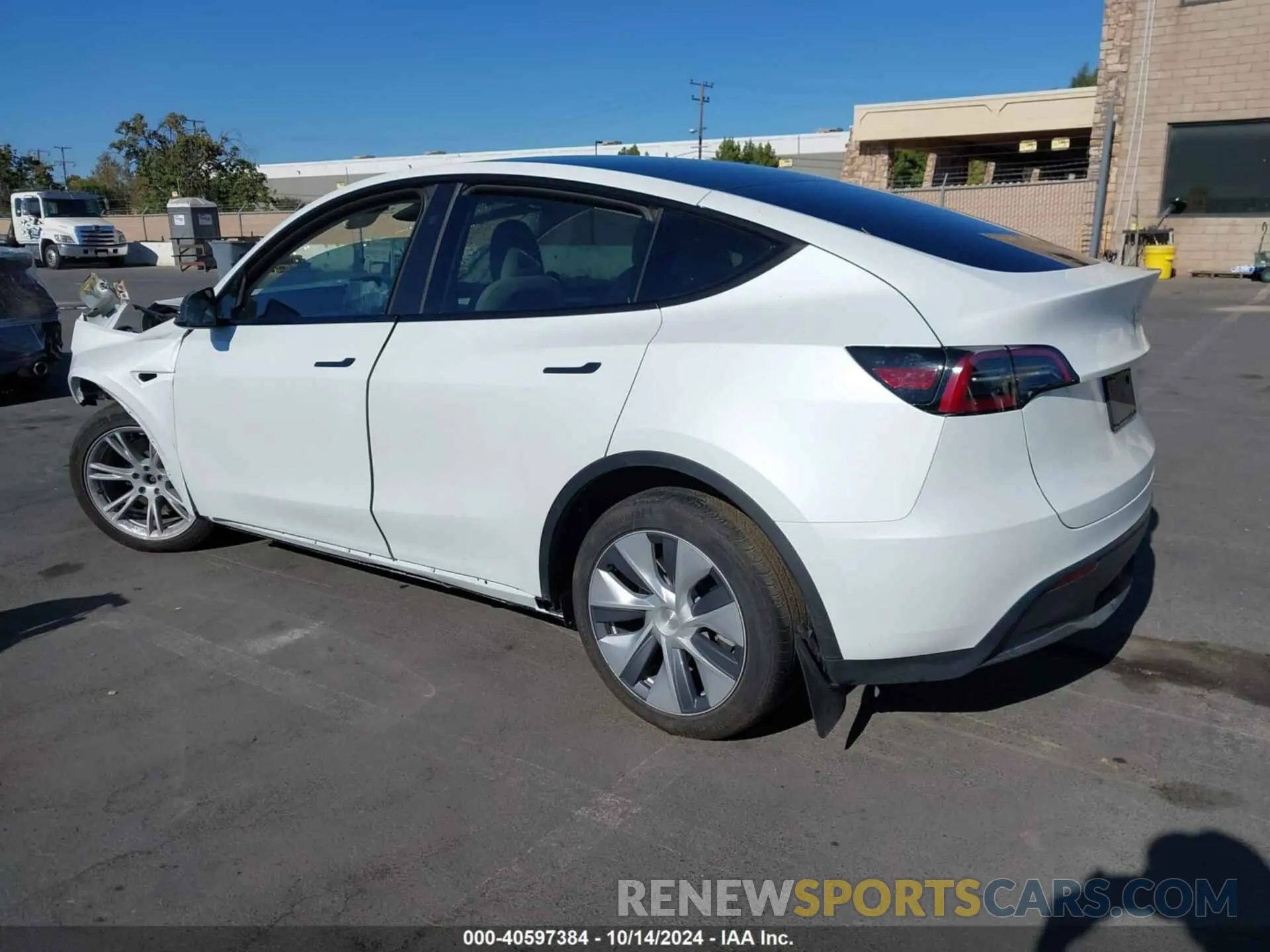 3 fotografías del automóvil dañado 7SAYGDEE1PF920924 TESLA MODEL Y 2023